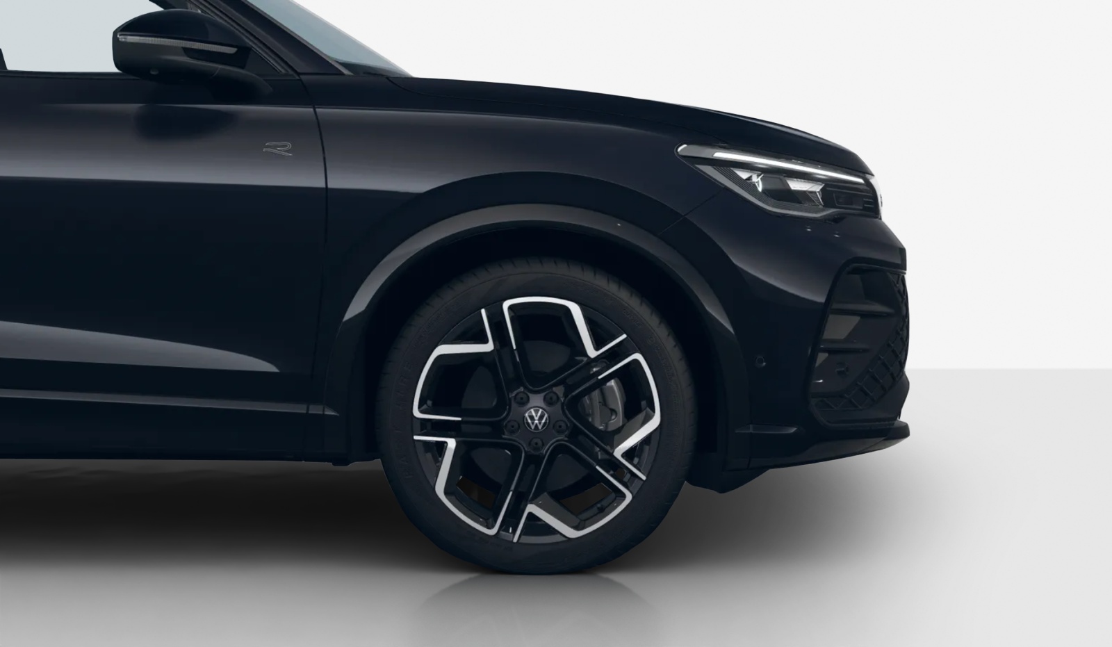 VW Tiguan 2.0 TSI DSG R-Line 4Motion-image-3