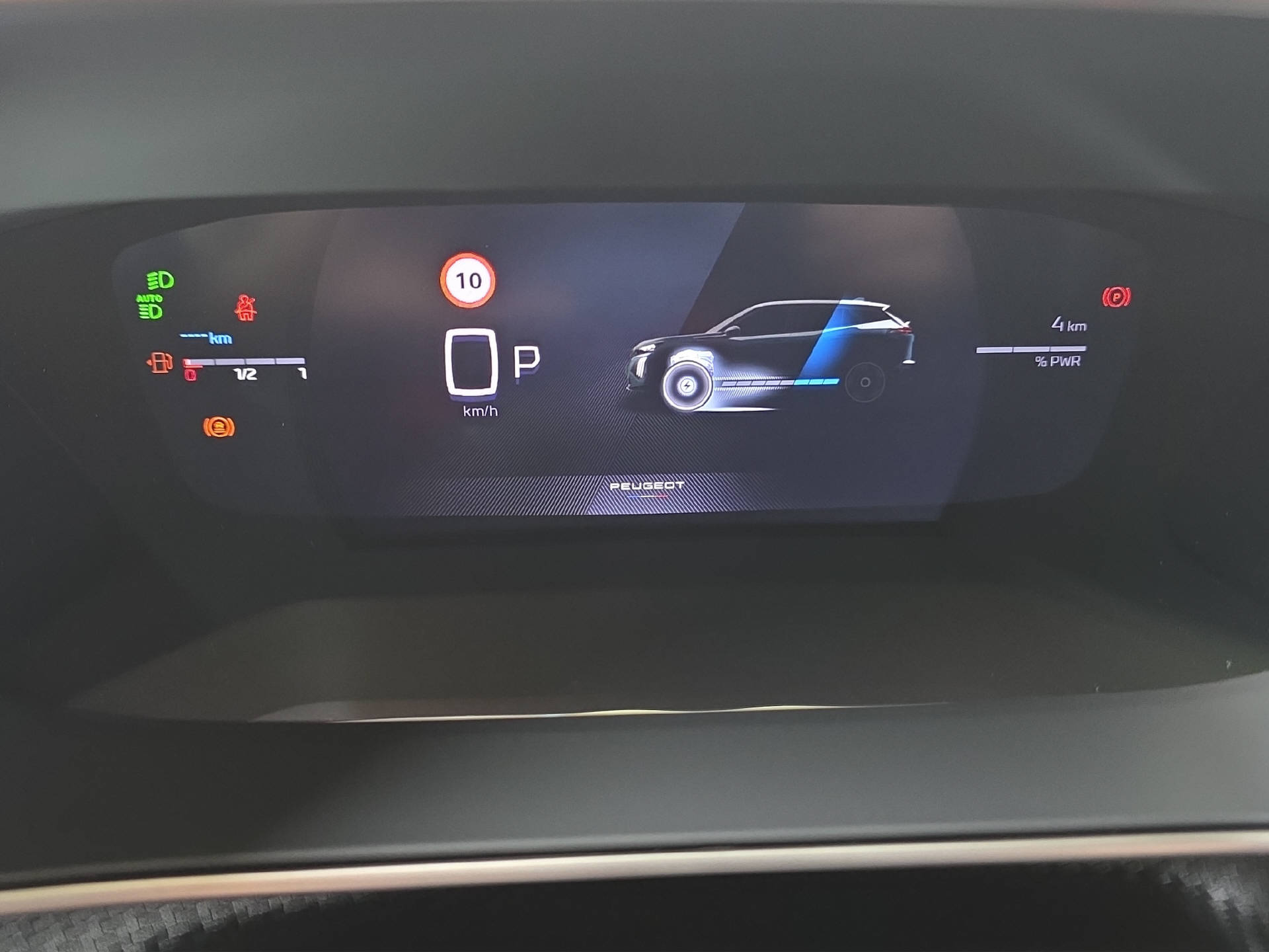 PEUGEOT 2008 1.2 Hybrid 145 GT-image-7
