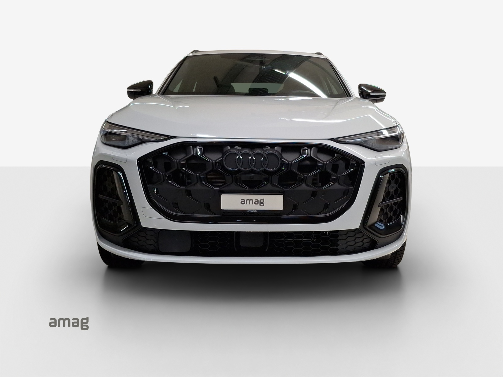 AUDI SQ5 TFSI quattro S-tronic-image-6