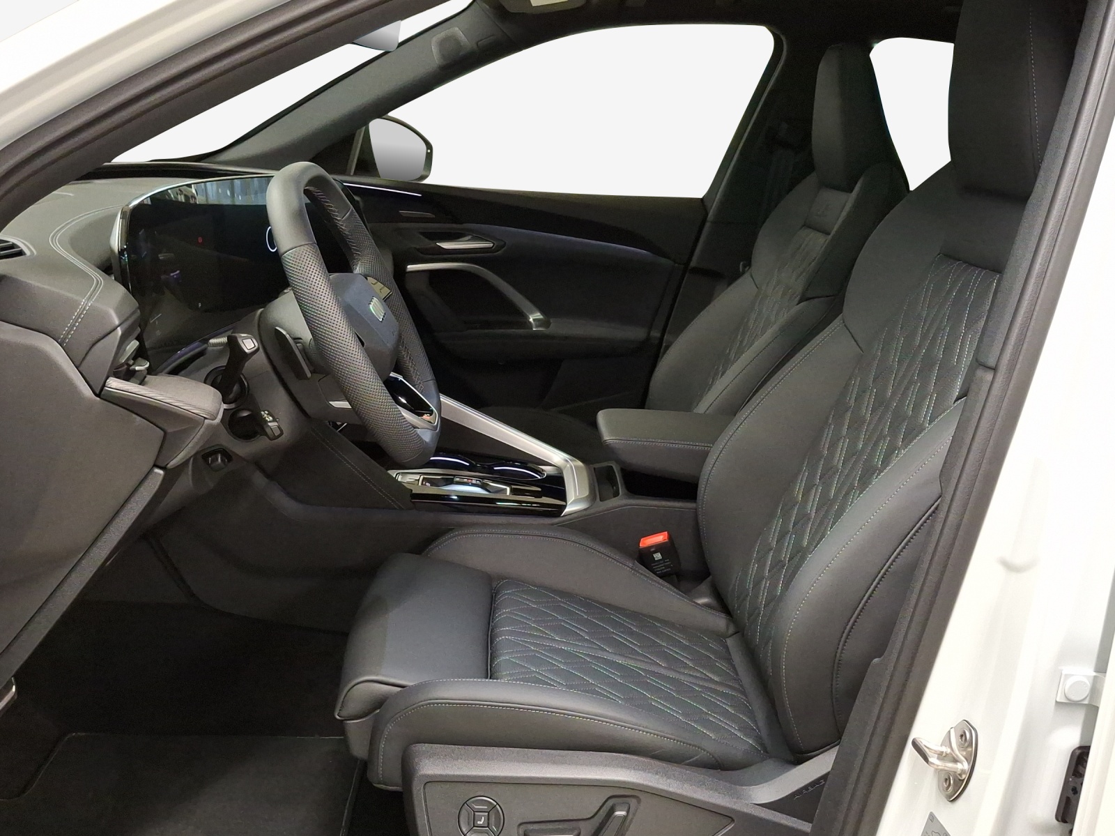 AUDI SQ5 TFSI quattro S-tronic-image-7