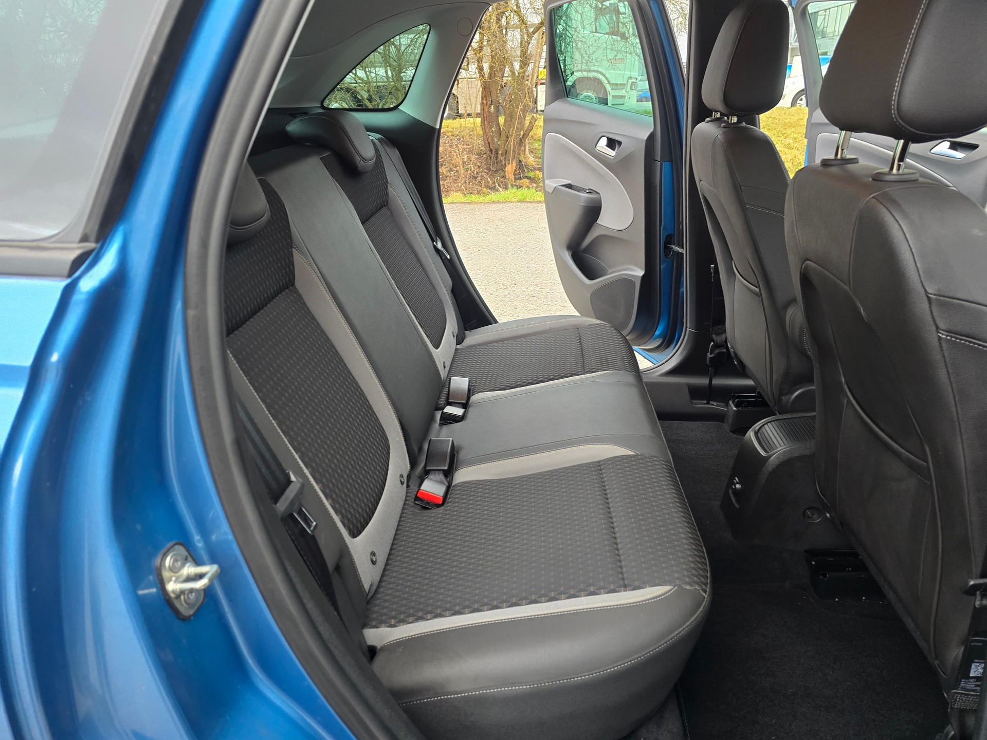 OPEL Crossland X 1.2i Enjoy-image-14
