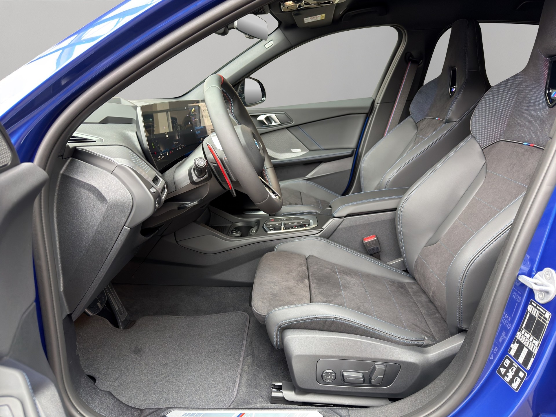 BMW M135 xDrive M Sport Pro-image-9