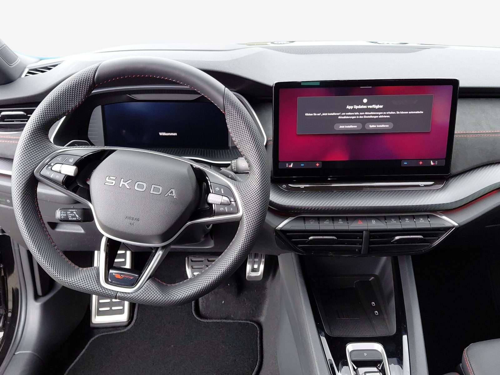 SKODA Octavia Combi 2.0 TSI DSG RS-image-10