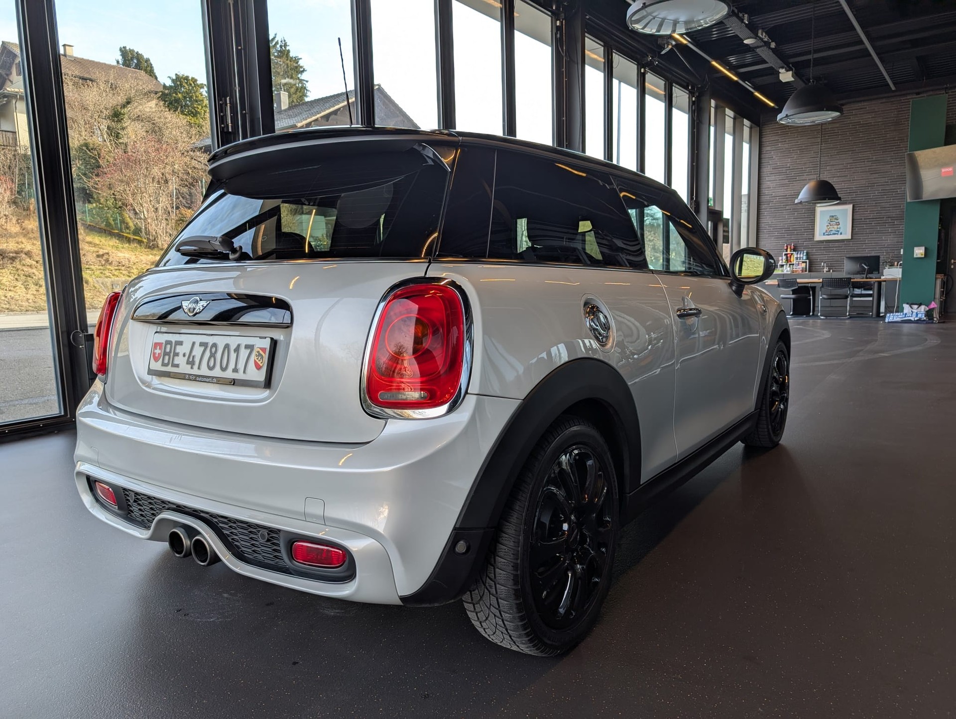 MINI Cooper S-image-4