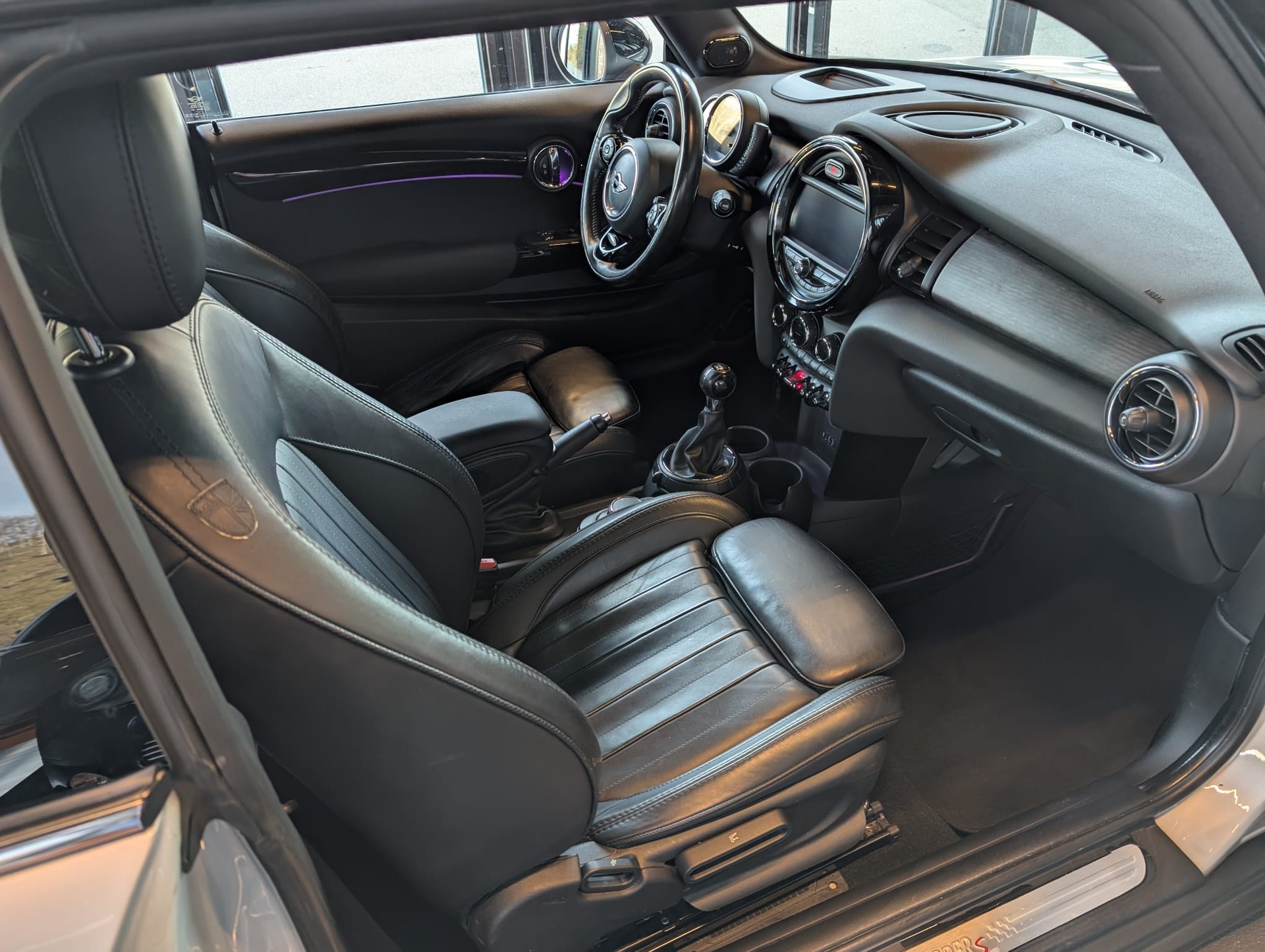 MINI Cooper S-image-7