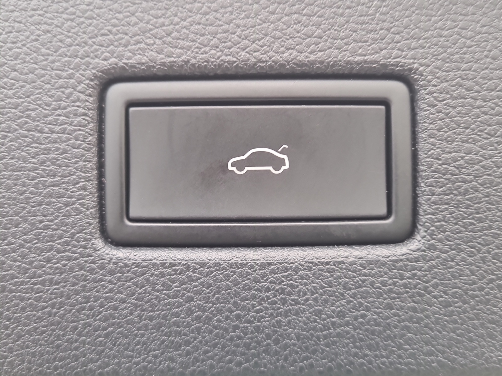 VW Tiguan 1.4TSI PHEV Selection DSG-image-13