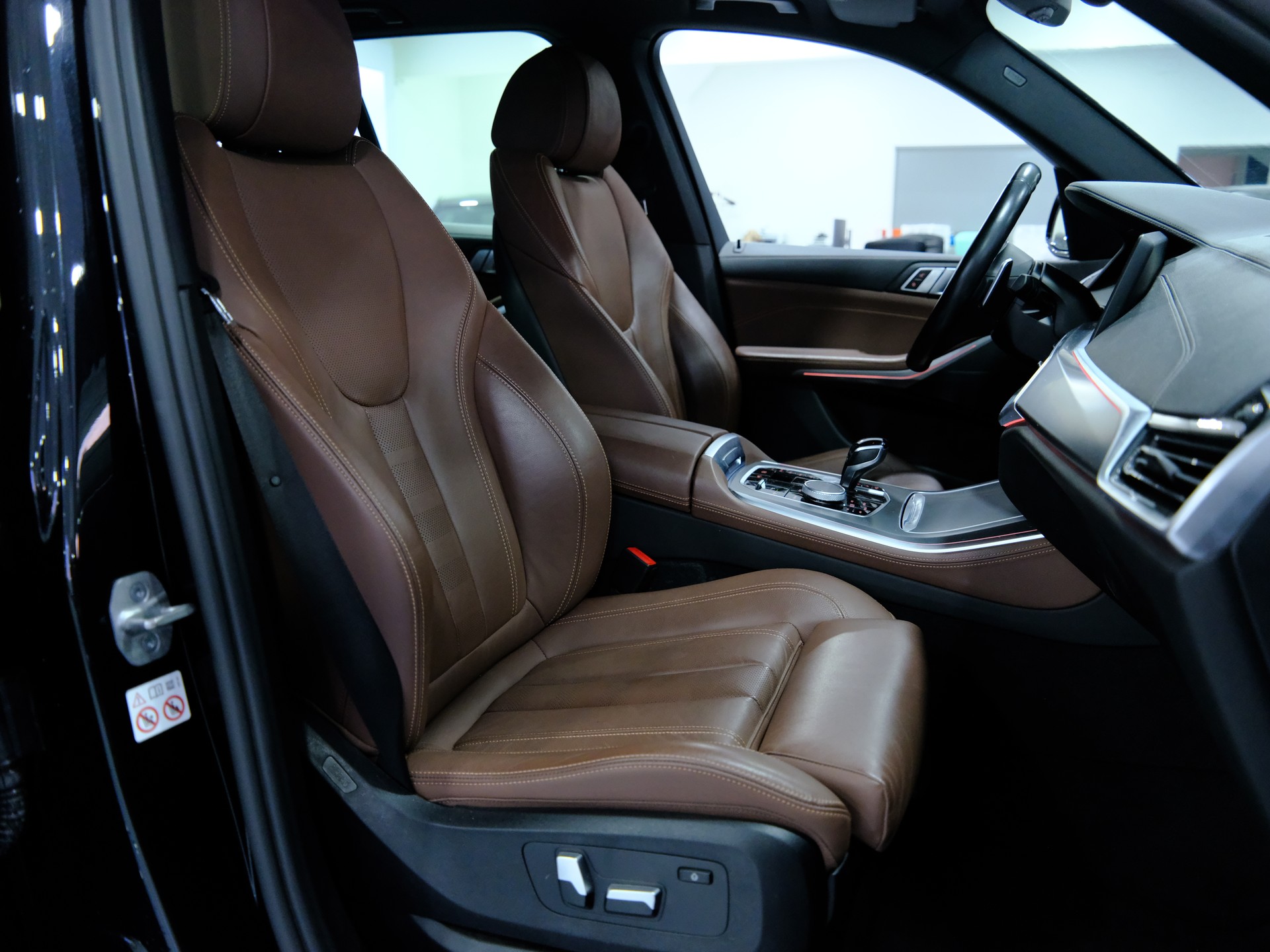 BMW X5 xDrive45e M Sport Steptronic-image-15
