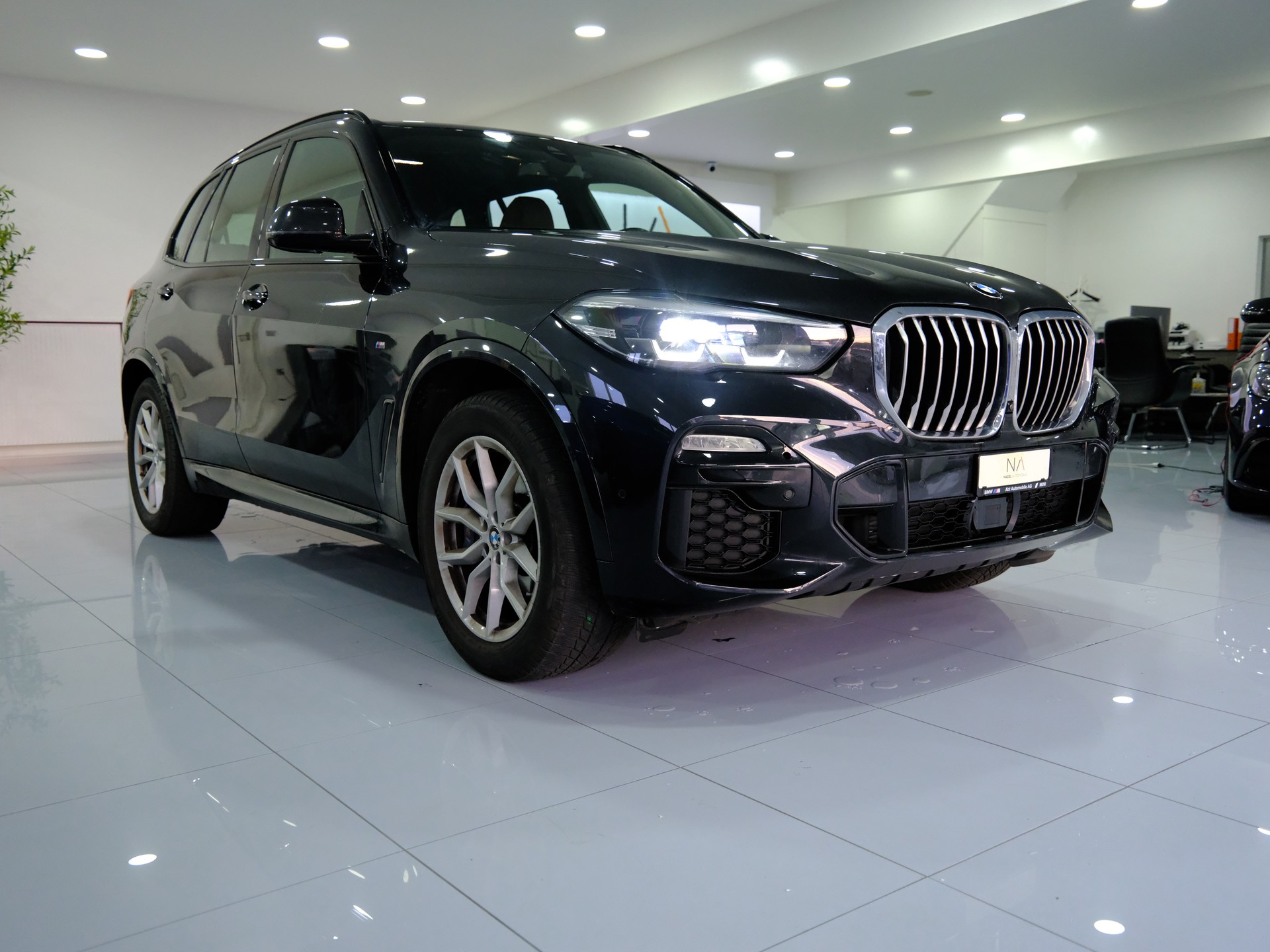 BMW X5 xDrive45e M Sport Steptronic-image-1