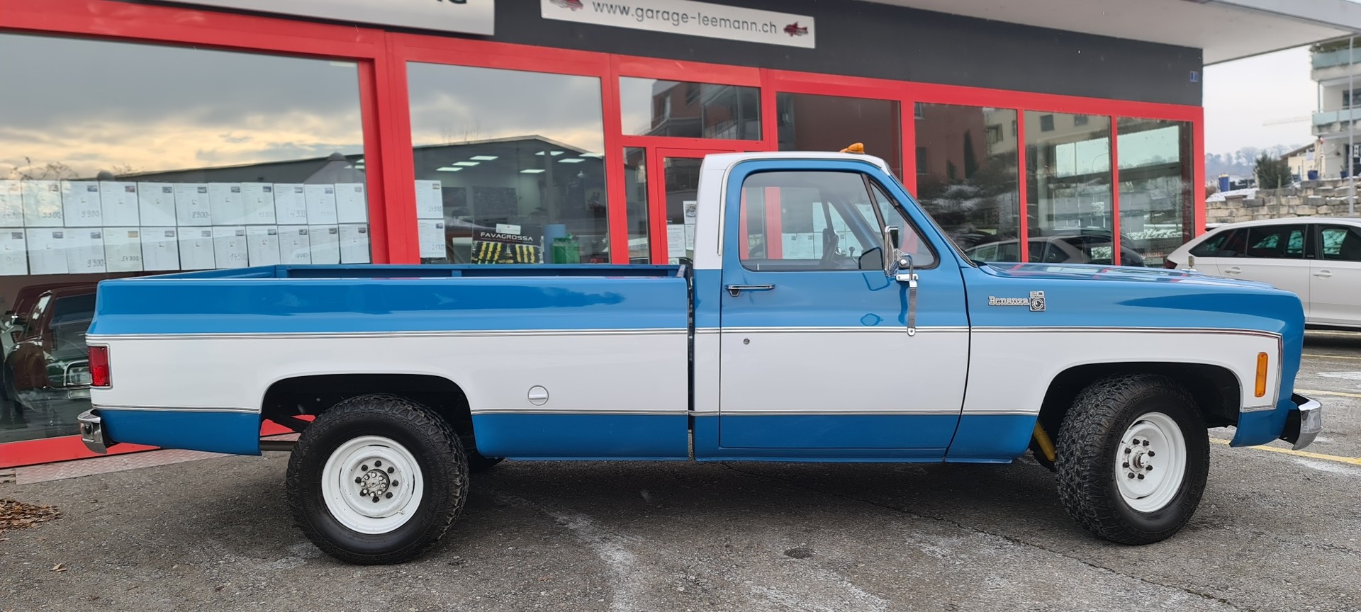CHEVROLET C20 7.4 Liter Bonanza Survivor-image-2