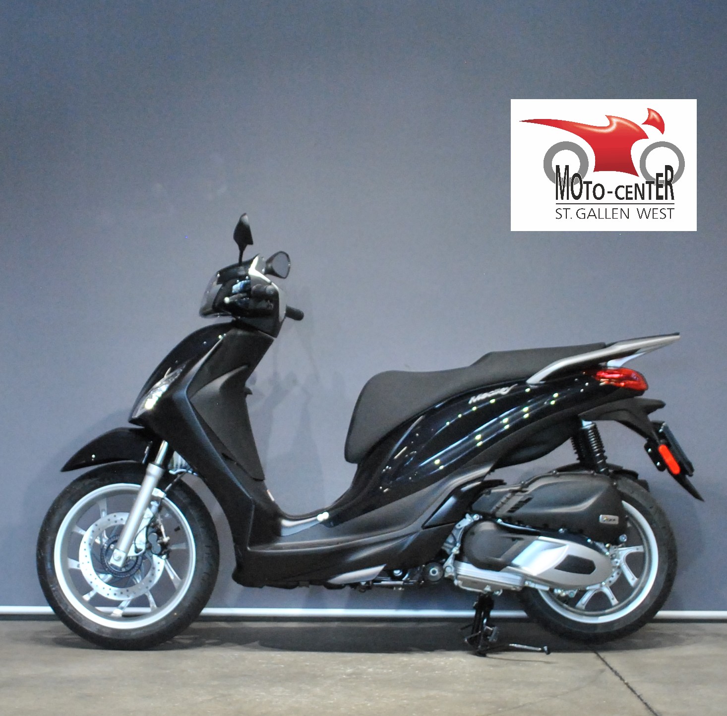 PIAGGIO Medley 200 E5+-showroom-element-2