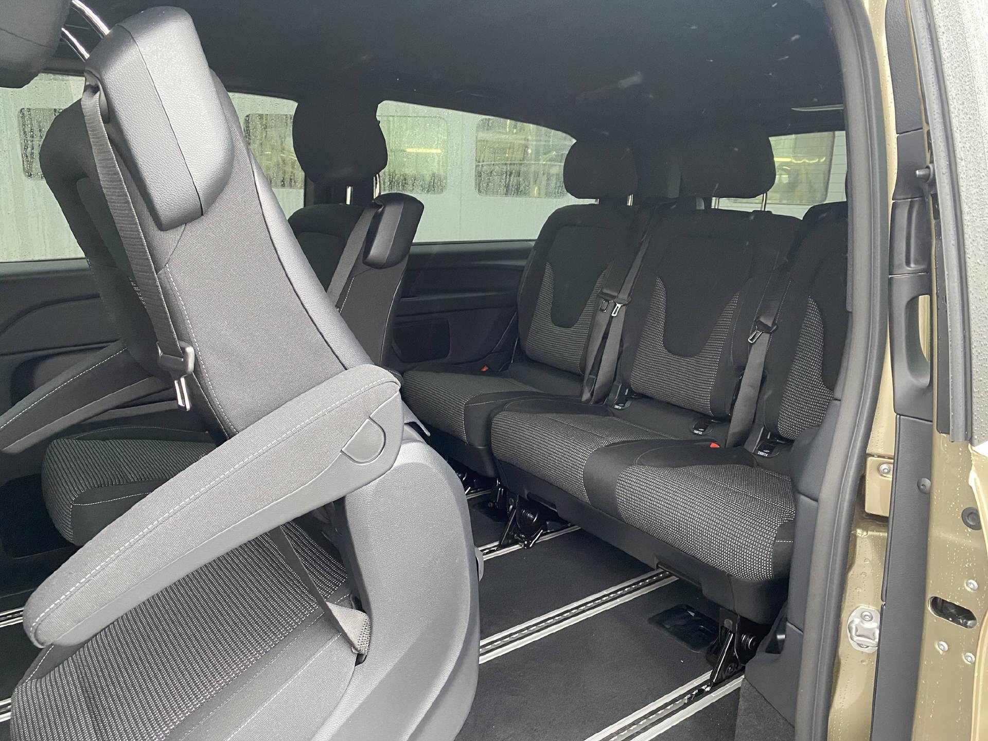 MERCEDES-BENZ V 250d Style L 4x4-image-15