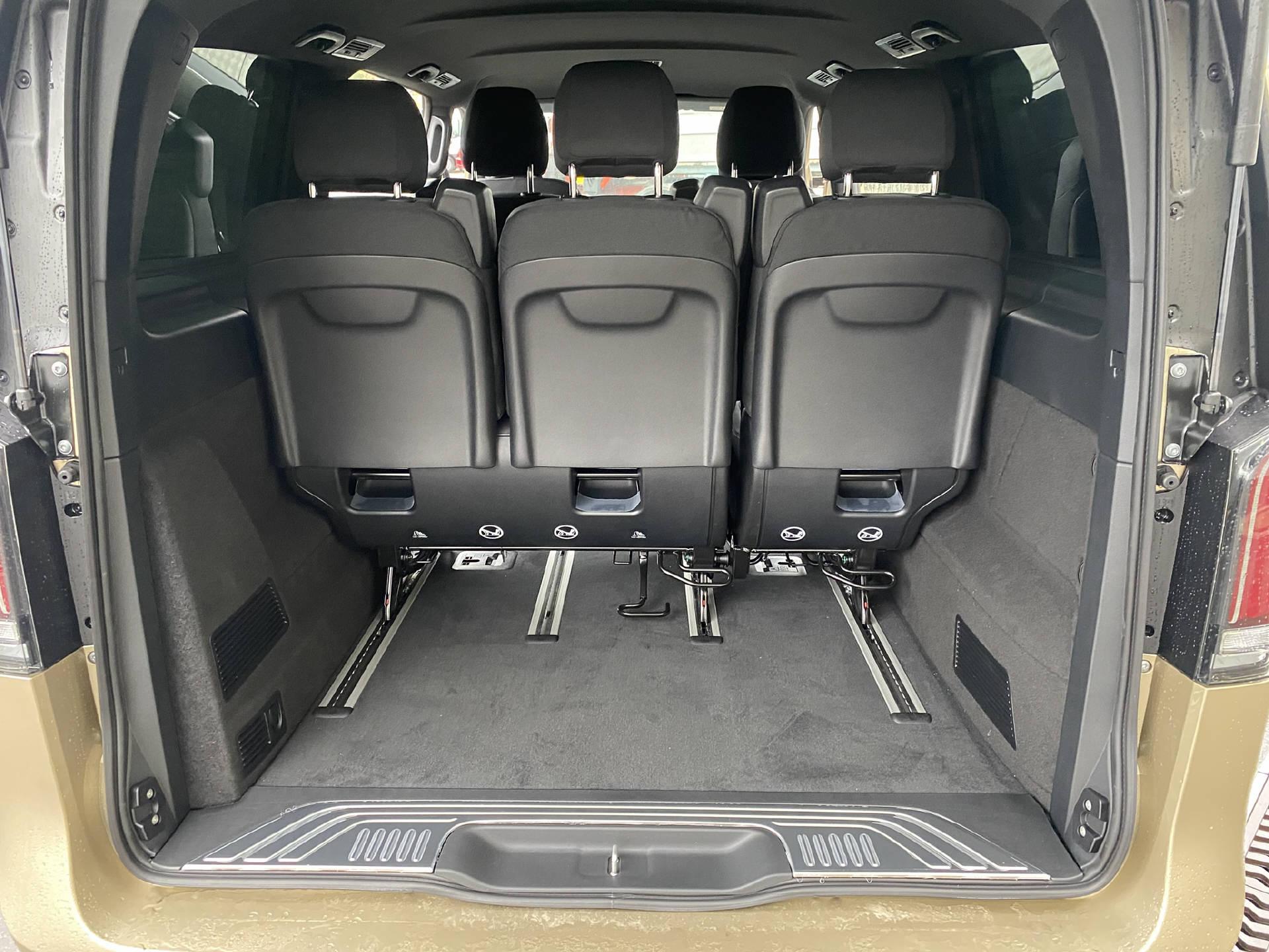 MERCEDES-BENZ V 250d Style L 4x4-image-14