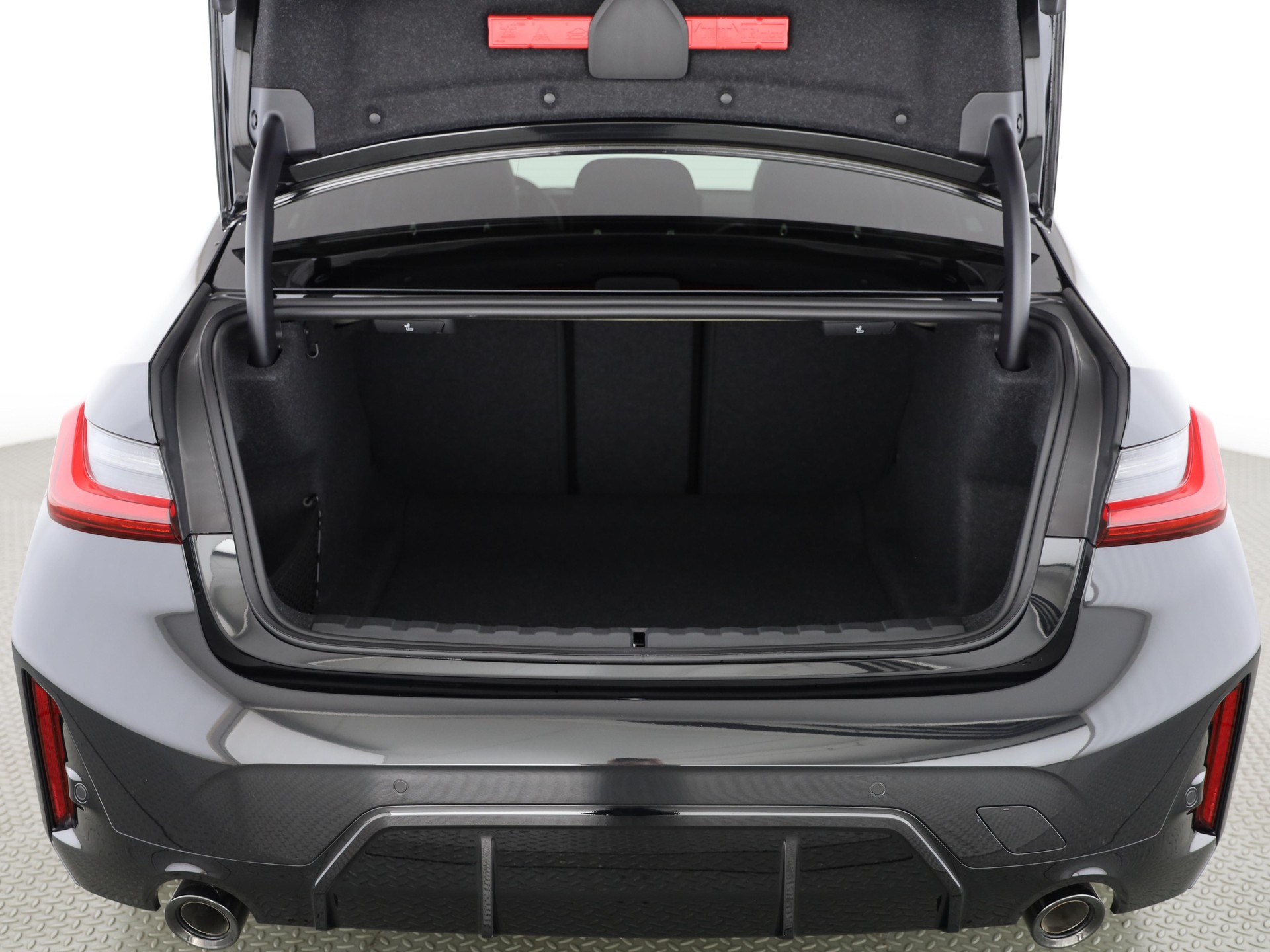 BMW 330d xDrive SAG-image-7