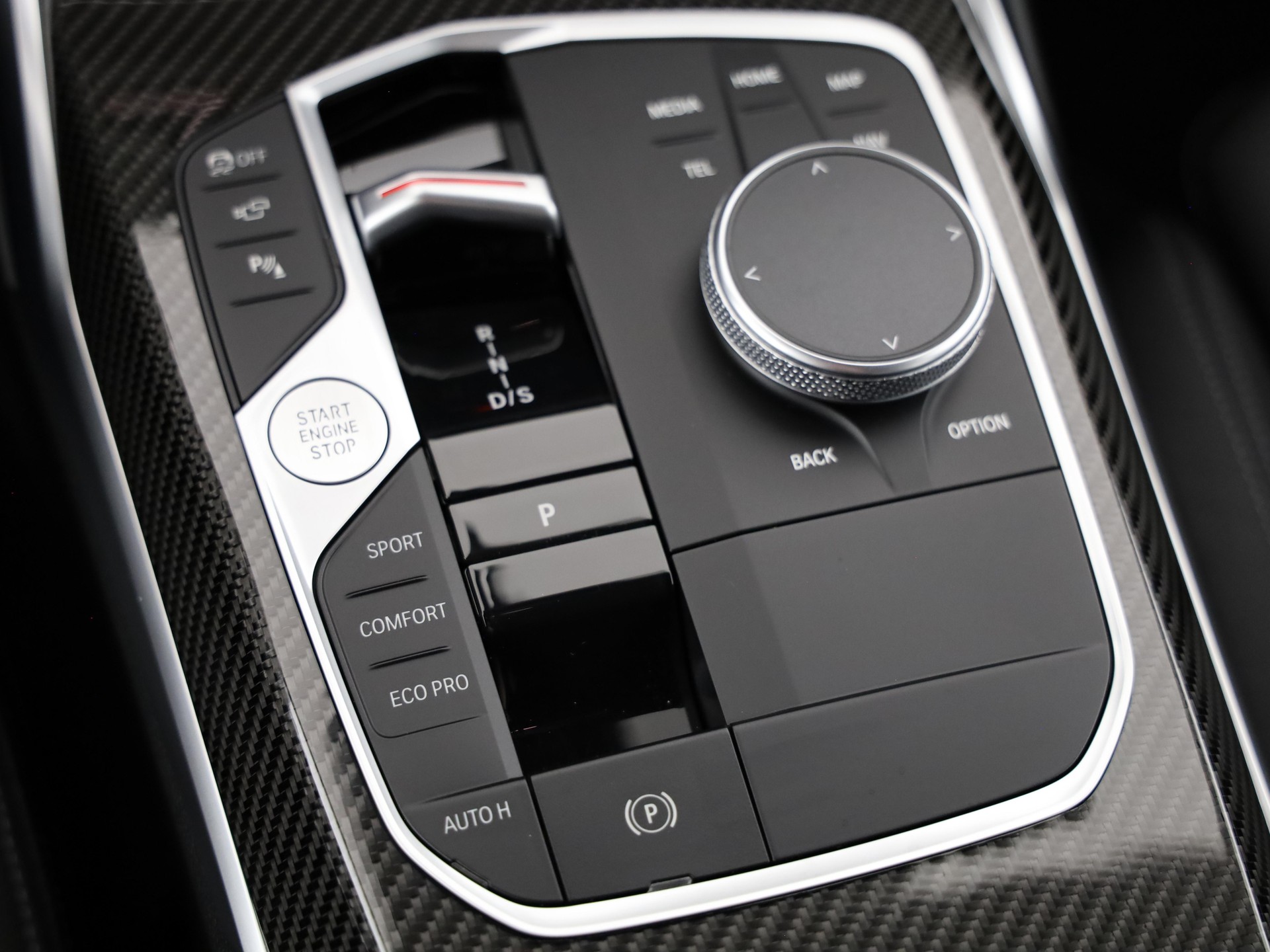 BMW 330d xDrive SAG-image-18