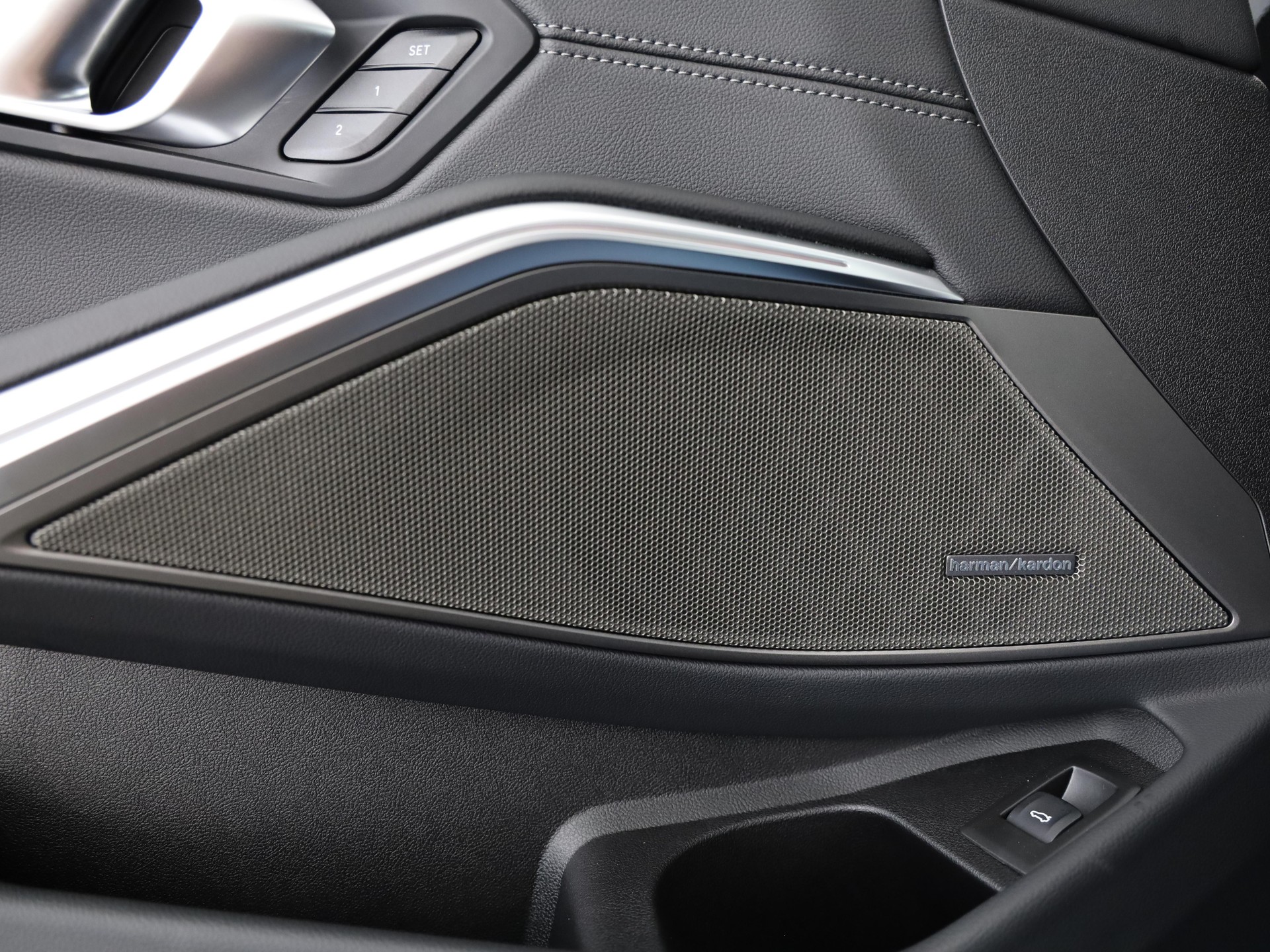 BMW 330d xDrive SAG-image-10