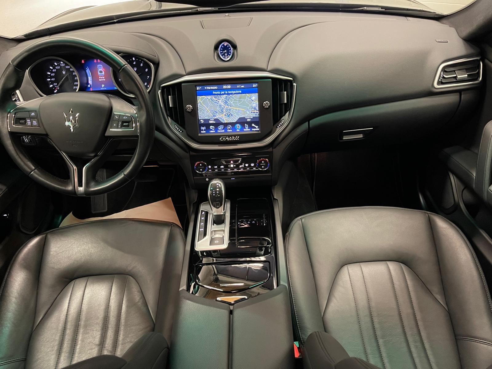MASERATI Ghibli S Q4 3.0 V6 Automatica-image-4