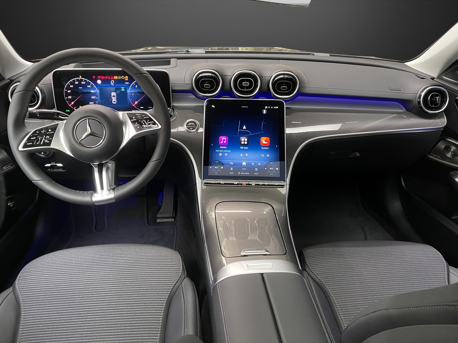 MERCEDES-BENZ C 220 d 4MATIC Limousine Swiss Star-image-6