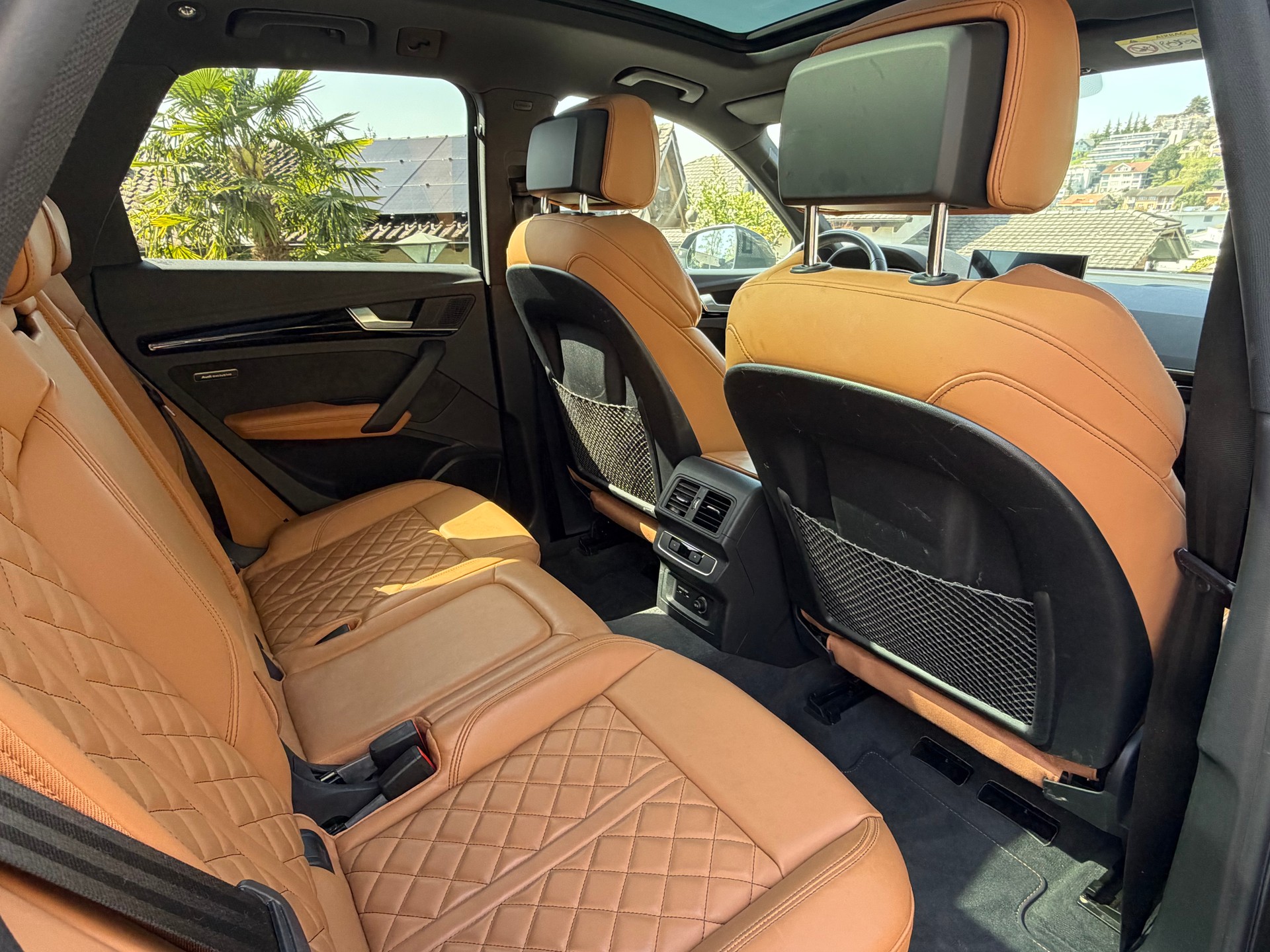 AUDI Q5 55 TFSI e PHEV S line quattro S-tronic-image-3