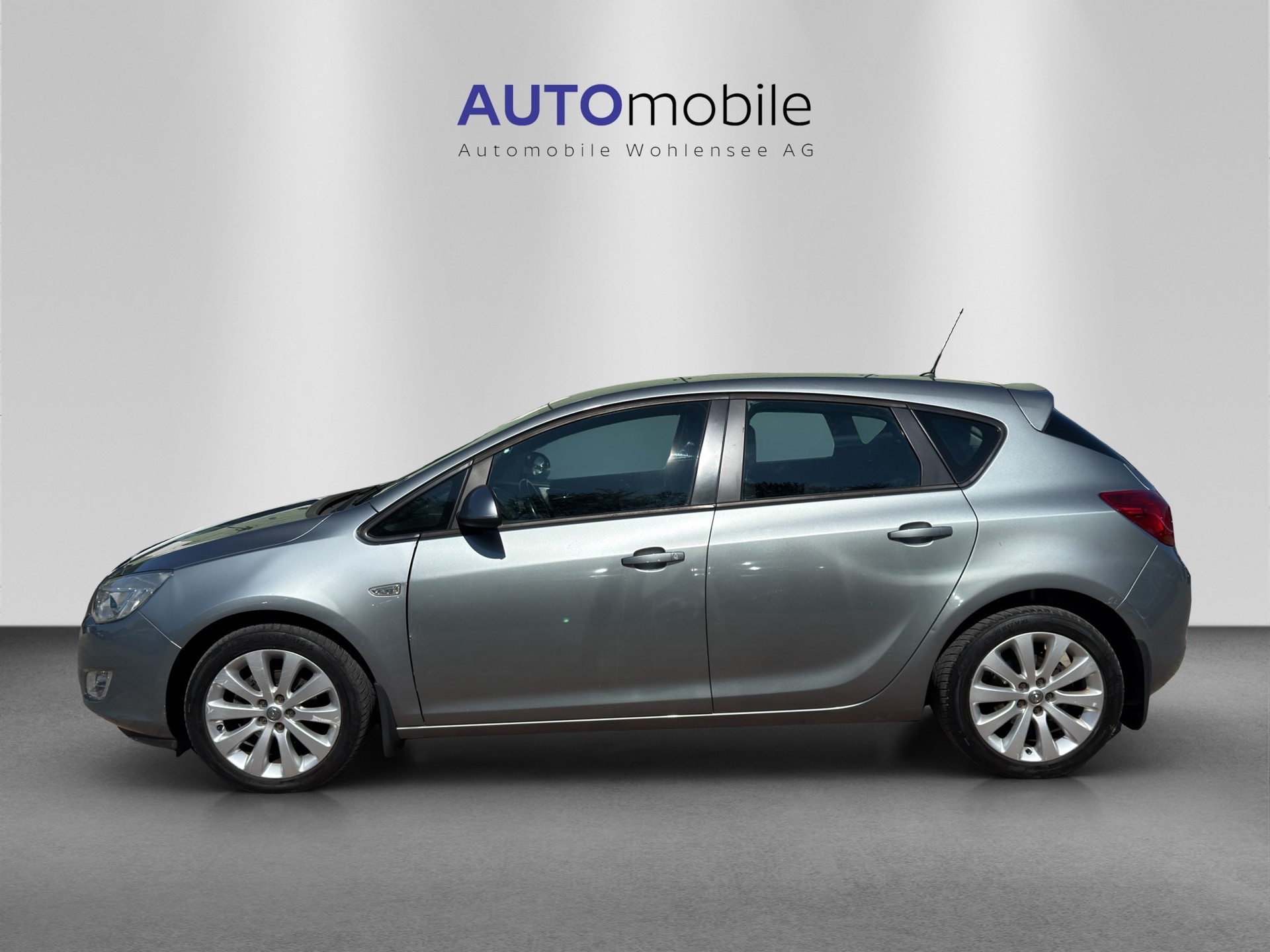 OPEL Astra 1.6i 16V Automatic-image-0