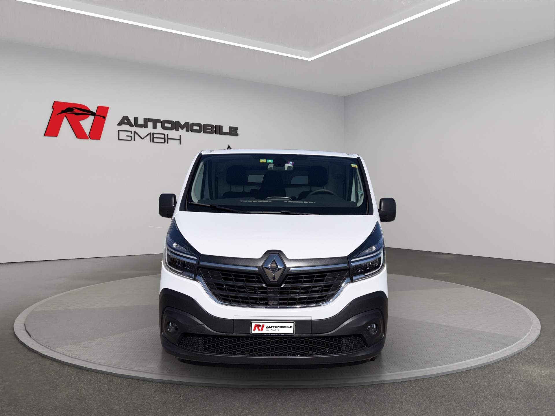 RENAULT Trafic 2.0 Energy dCi 120 3.0t Business L1H1-showroom-element-1