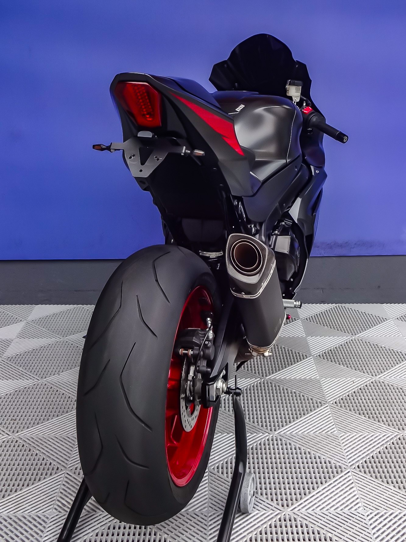 SUZUKI GSX-R 1000 ABS L7-image-5