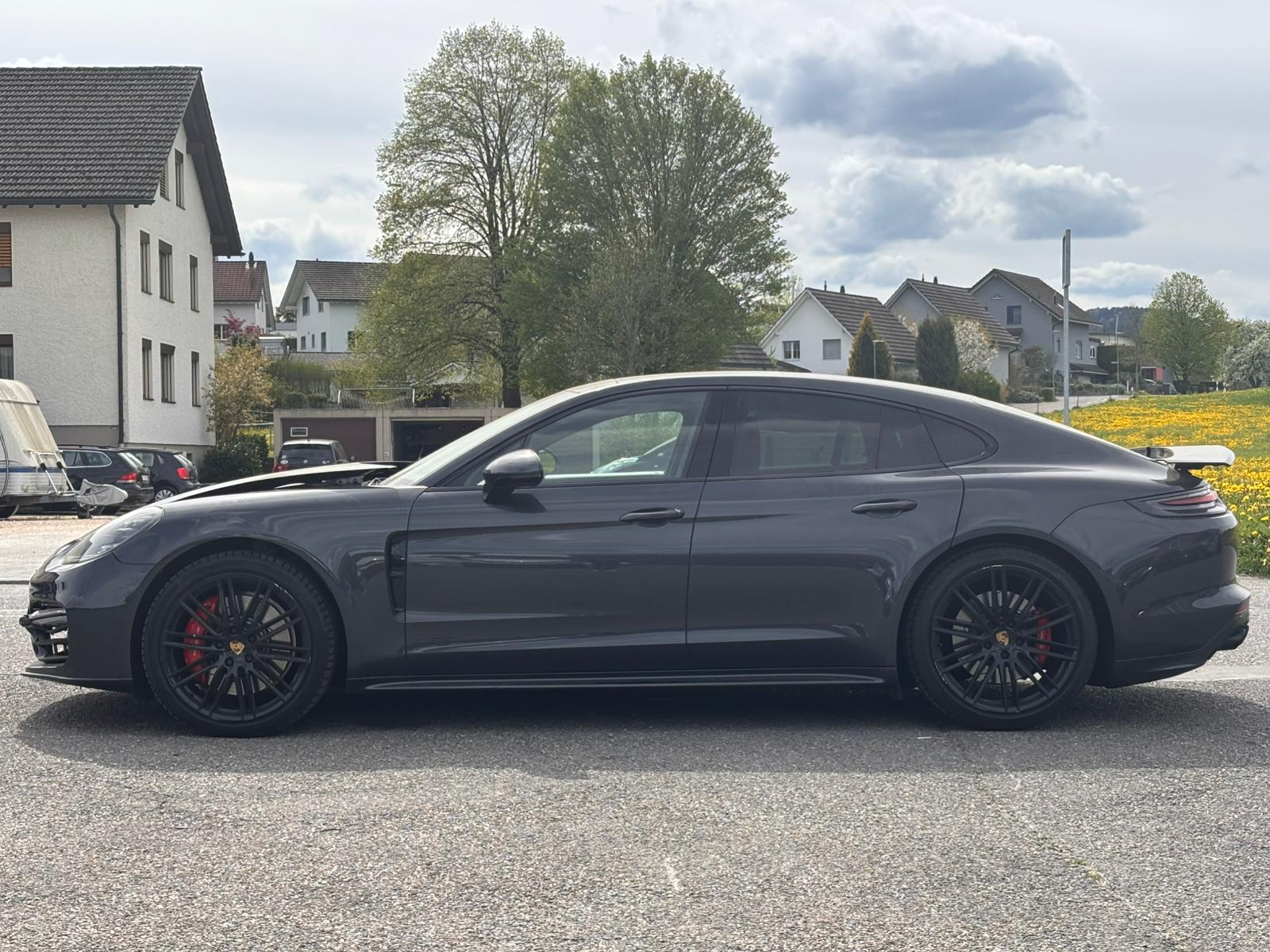 PORSCHE Panamera GTS PDK-image-7