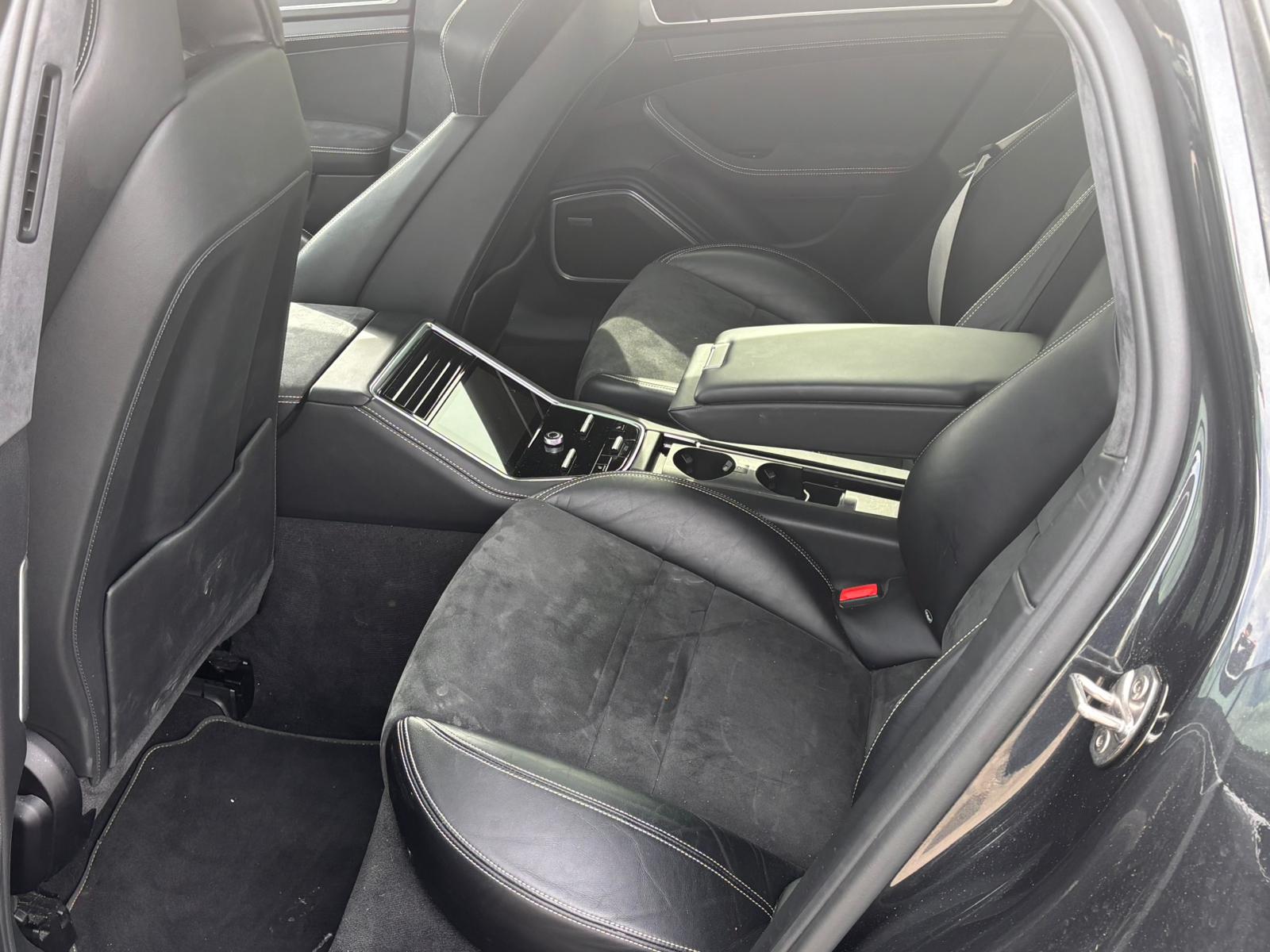 PORSCHE Panamera GTS PDK-image-9