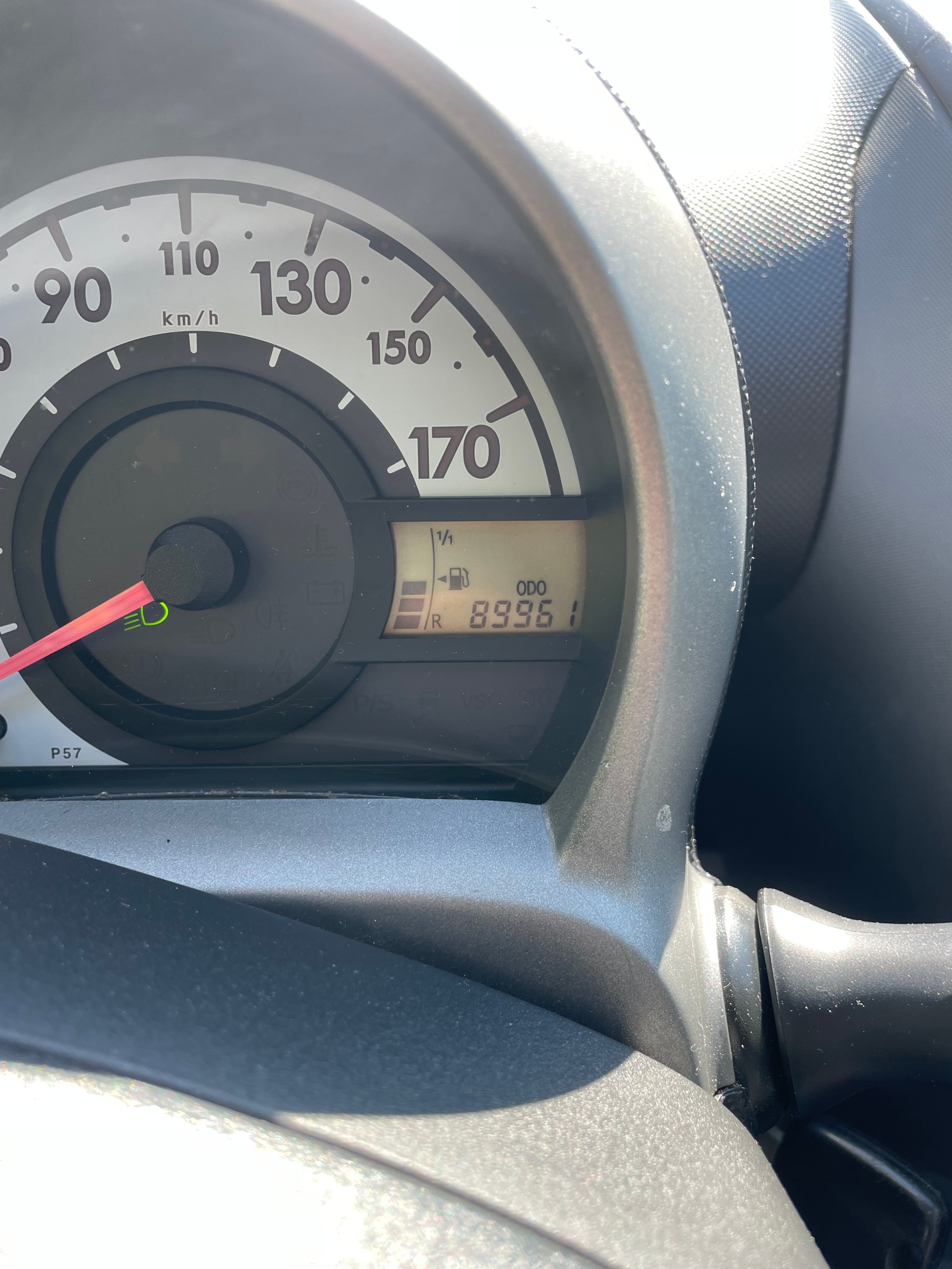 TOYOTA Aygo 1.0-image-6