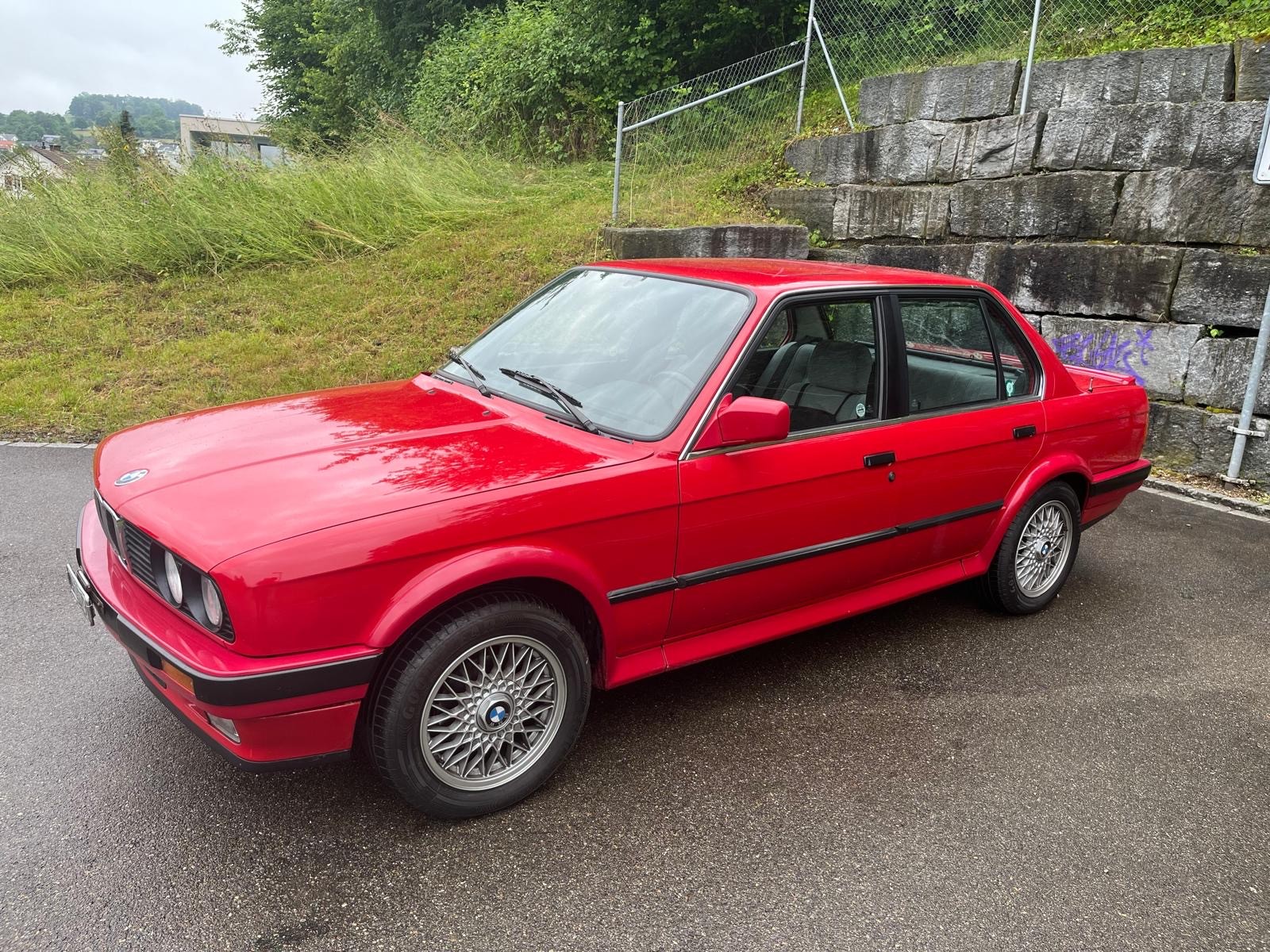 BMW 325iX A-image-1