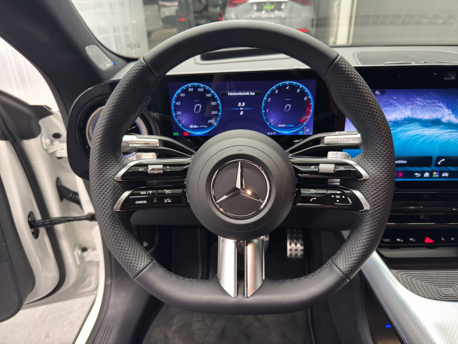 MERCEDES-BENZ CLA 220 AMG Line 4Matic-image-15