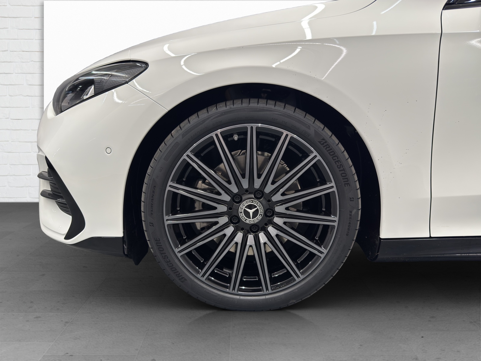 MERCEDES-BENZ CLA 220 AMG Line 4Matic-image-5