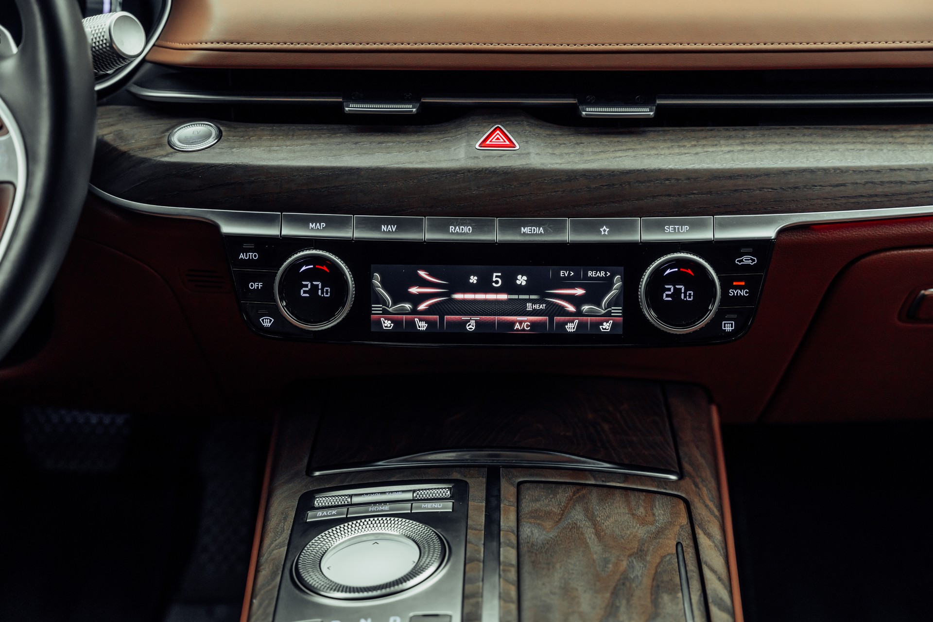 GENESIS G80 Electrificed Luxury 87,2kWh AWD-image-13