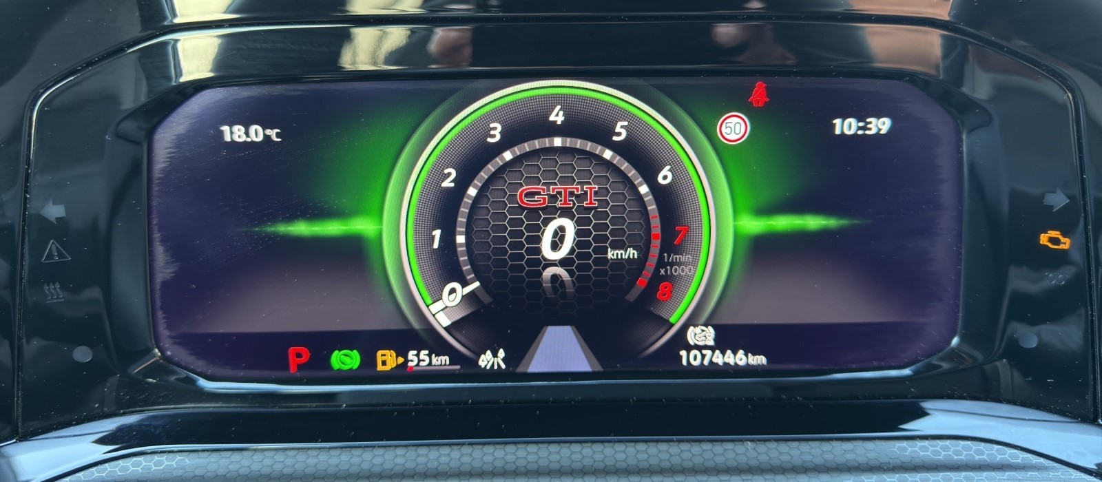 VW Golf 2.0 TSI GTI DSG-image-9