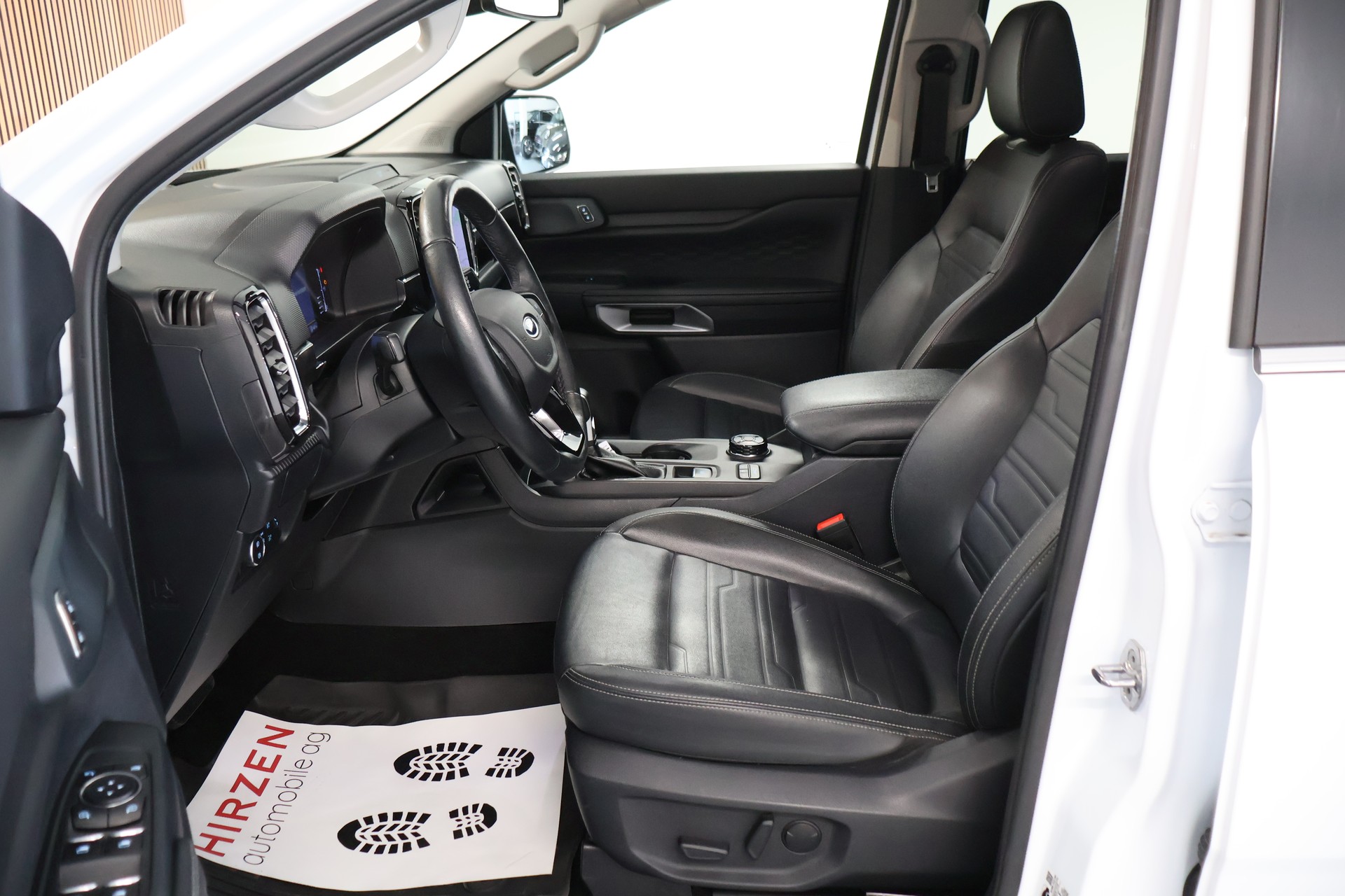 FORD Ranger Limited 2.0 Eco Blue 4x4 Automat-image-8