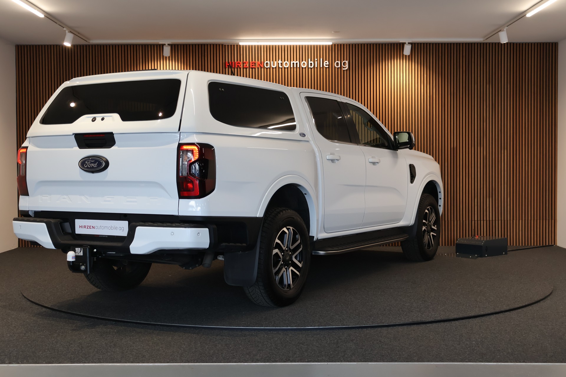 FORD Ranger Limited 2.0 Eco Blue 4x4 Automat-image-4