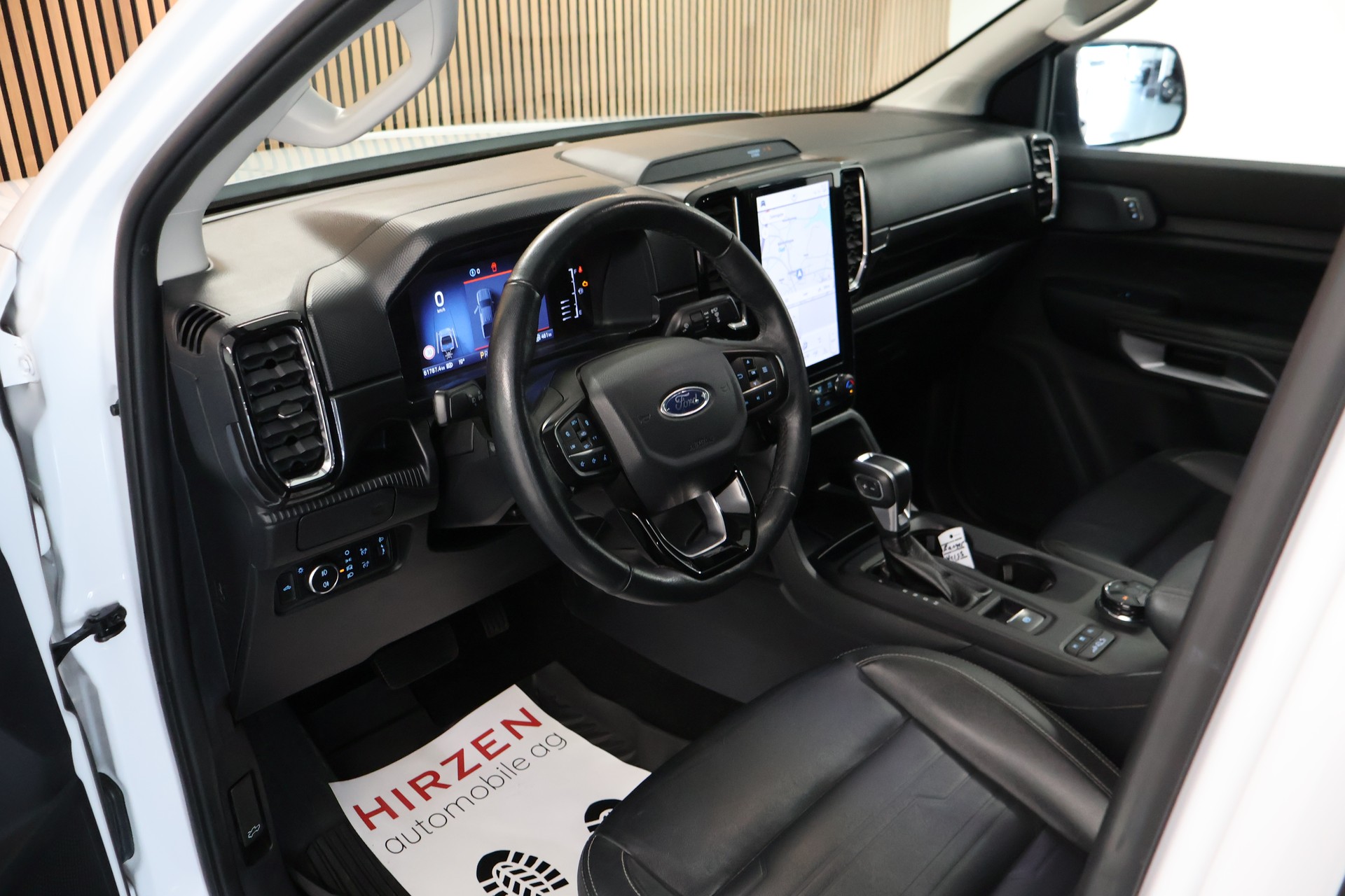 FORD Ranger Limited 2.0 Eco Blue 4x4 Automat-image-9
