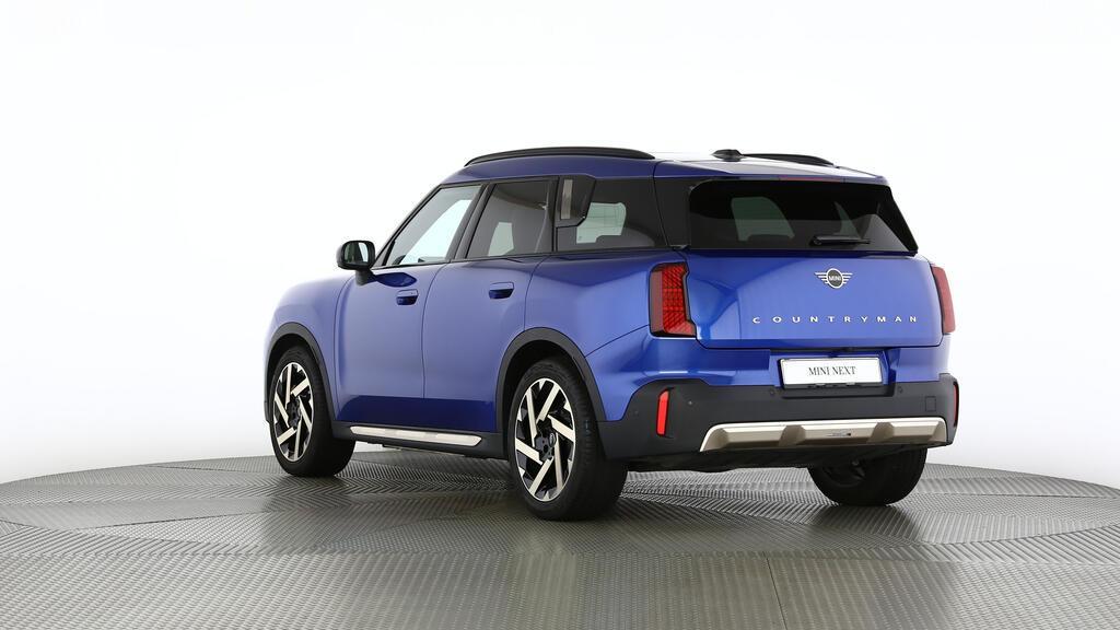 MINI Countryman E-image-3