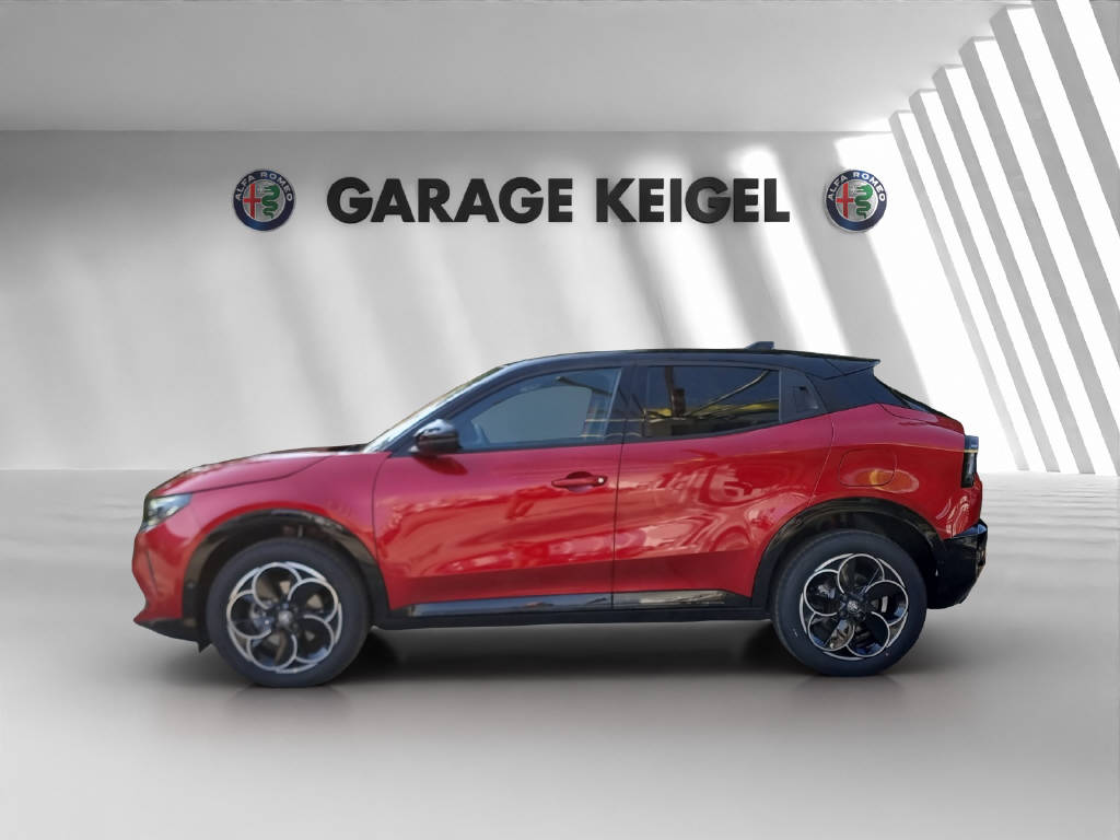 ALFA ROMEO Junior 1.2 Ibrida Q4-image-1