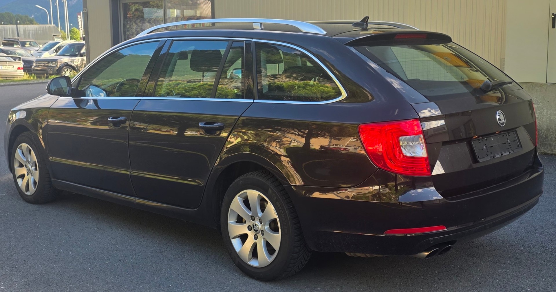 SKODA Superb Combi 2.0 TDi Elegance 4x4 DSG-image-7