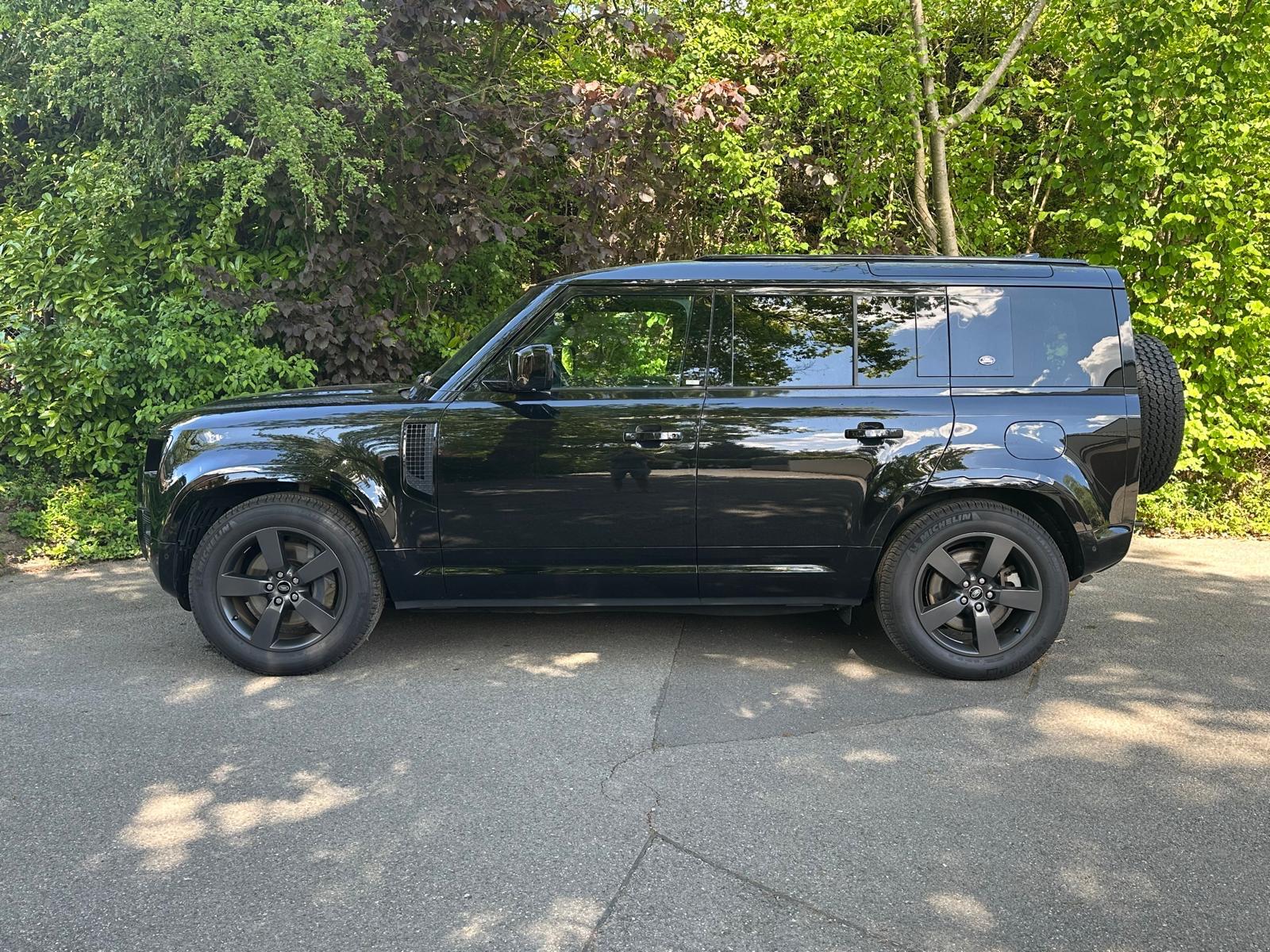 LAND ROVER Defender 110 P400e Si4 PHEV X-Dynamic SE AT8