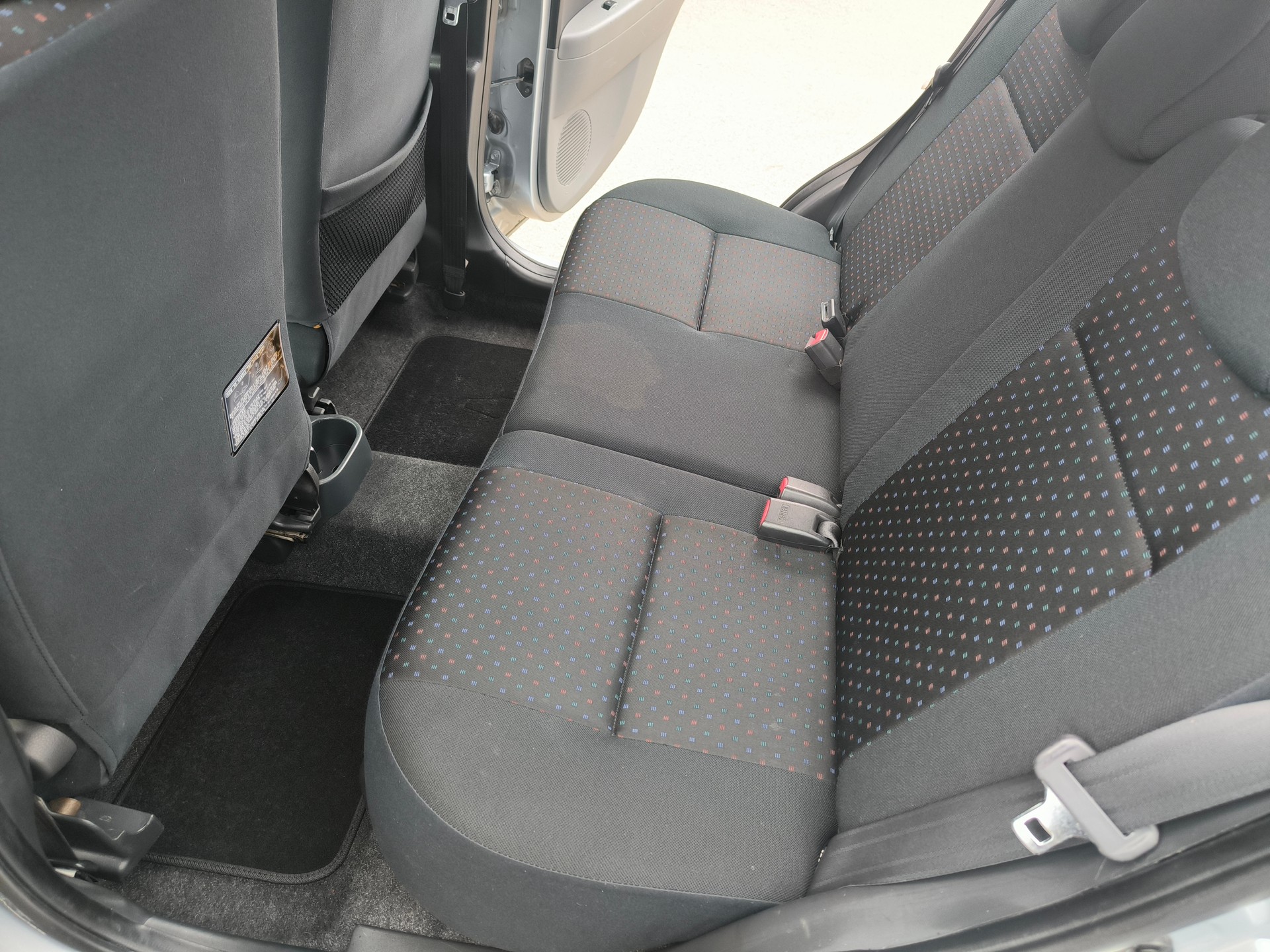 DAIHATSU Sirion 1.3 S eco-4WD Automatic-image-14