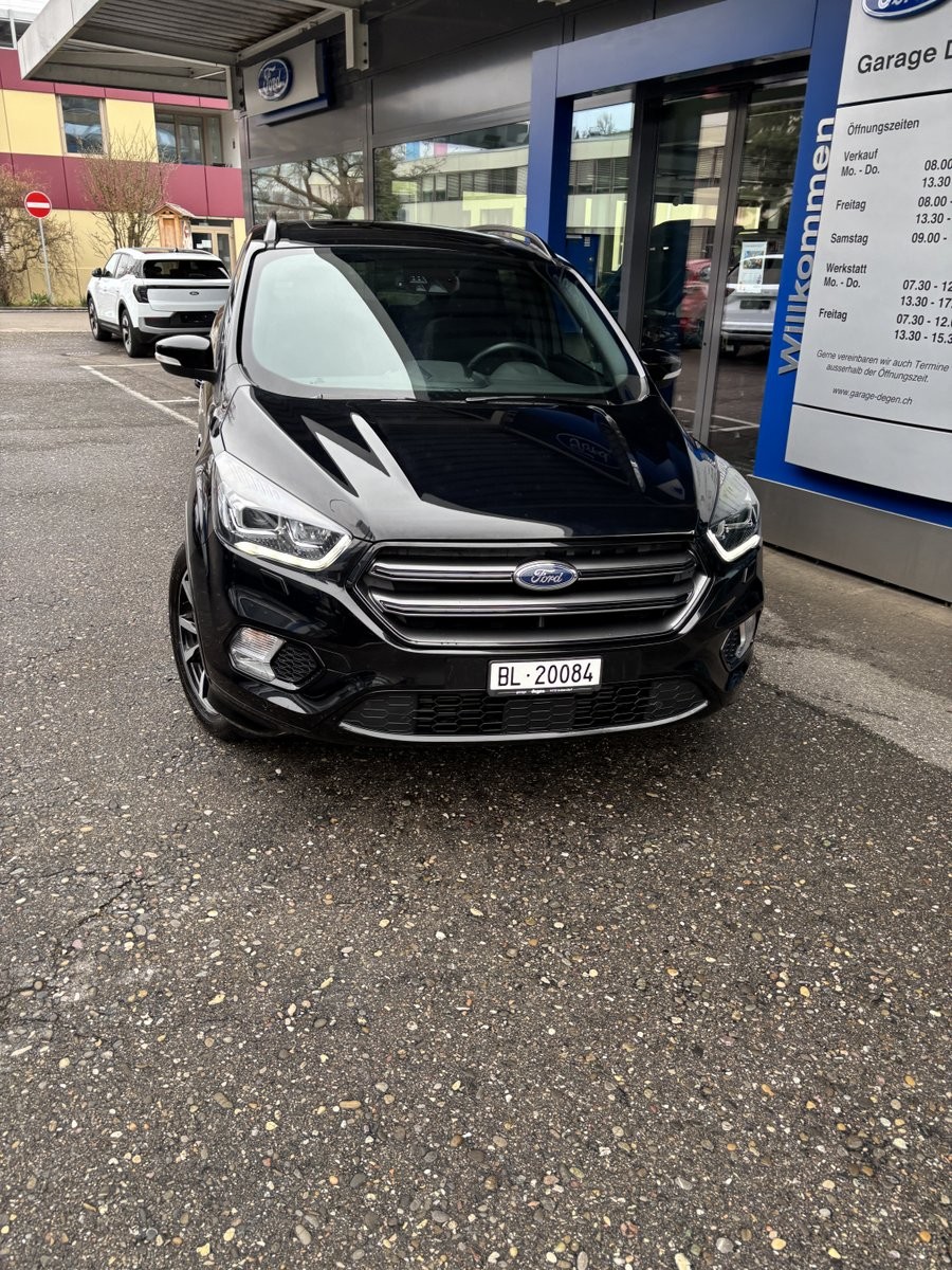 FORD Kuga 2.0 TDCi 180 ST-Line FPS-image-10