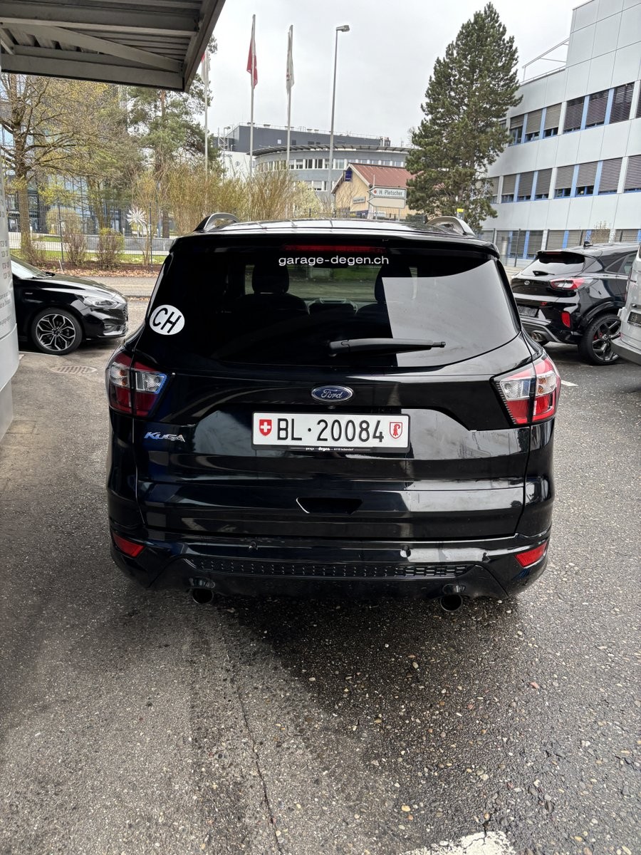 FORD Kuga 2.0 TDCi 180 ST-Line FPS-image-17