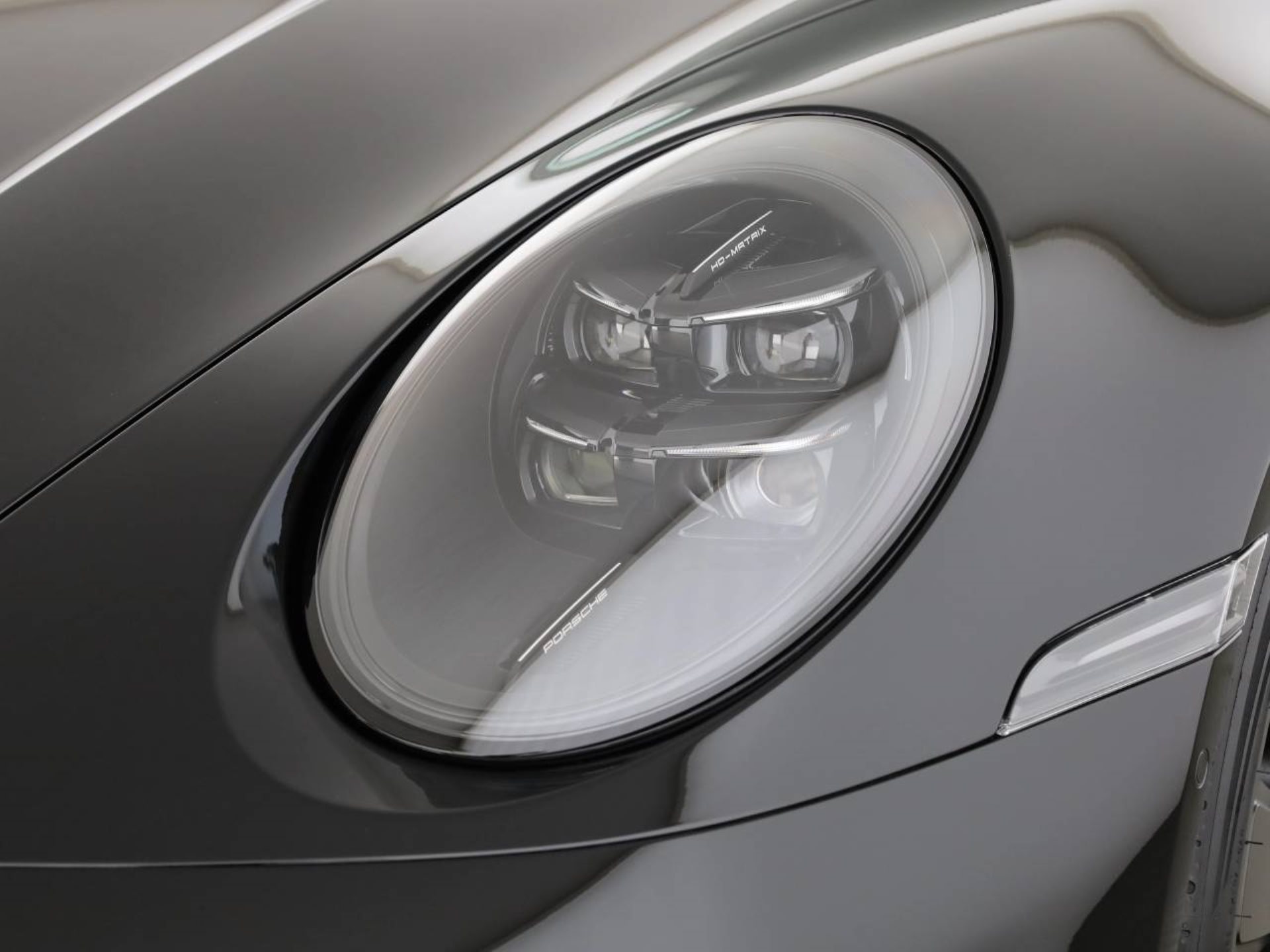 PORSCHE 911 Spirit 70-image-9