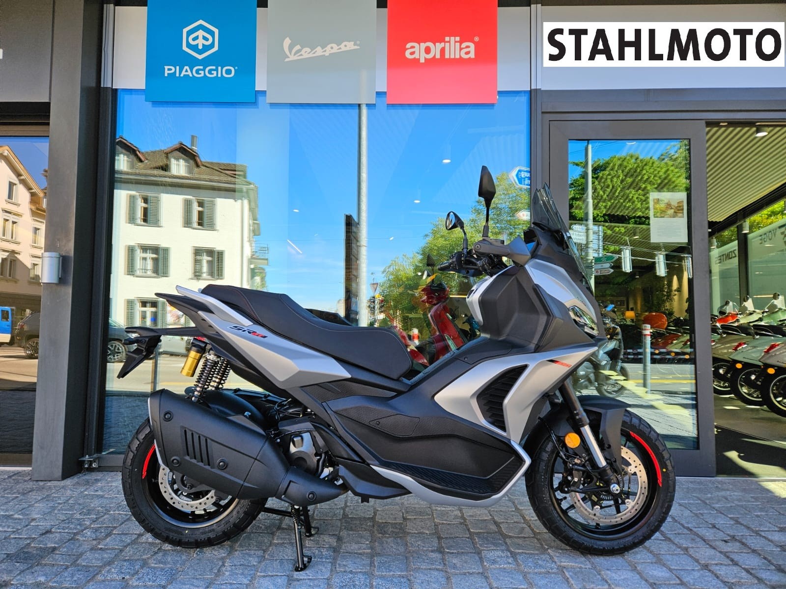APRILIA SR 400 GT