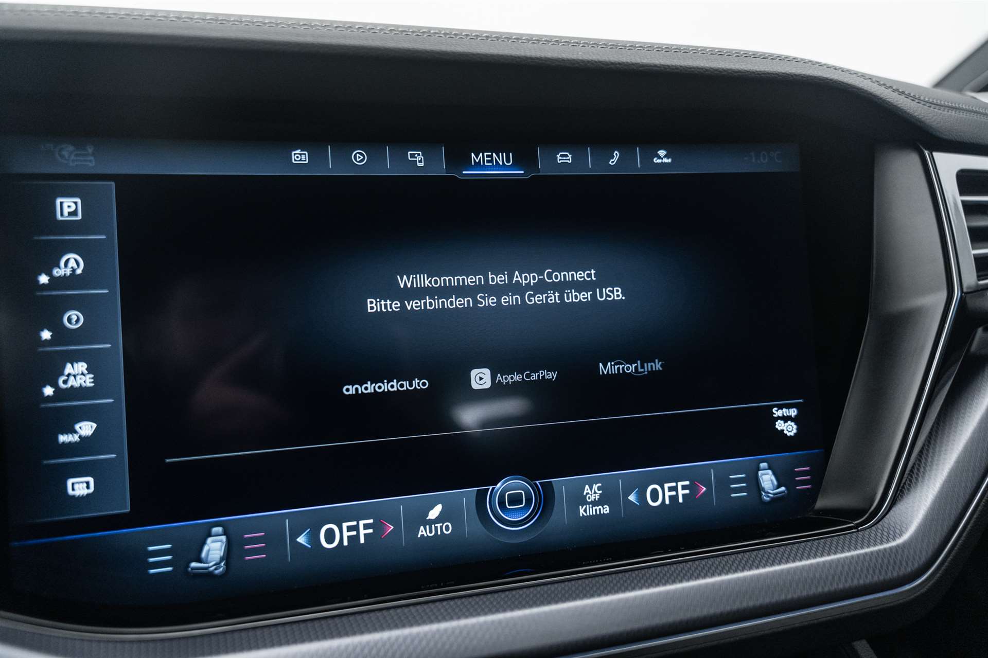 VW Touareg 3.0 TDI R-Line Tiptronic Black-Line-image-25