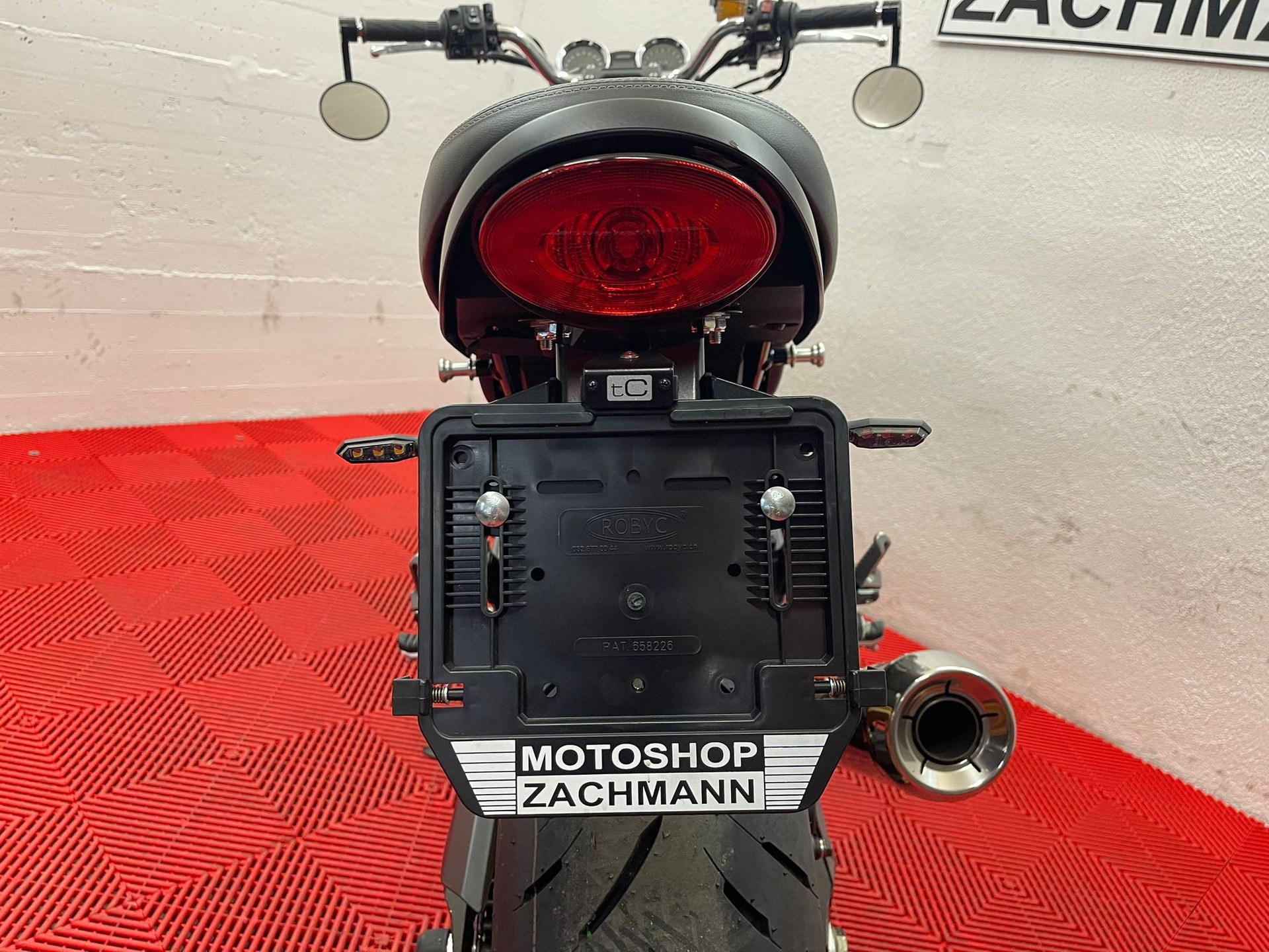 KAWASAKI Z 900 RS SE-image-6