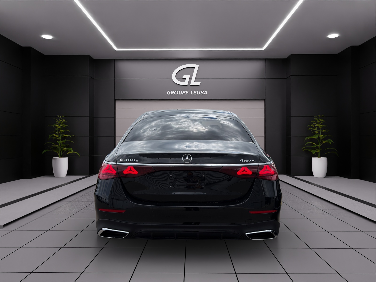 MERCEDES-BENZ E 300 e 4Matic EQ Hybrid 9G-Tronic-image-4