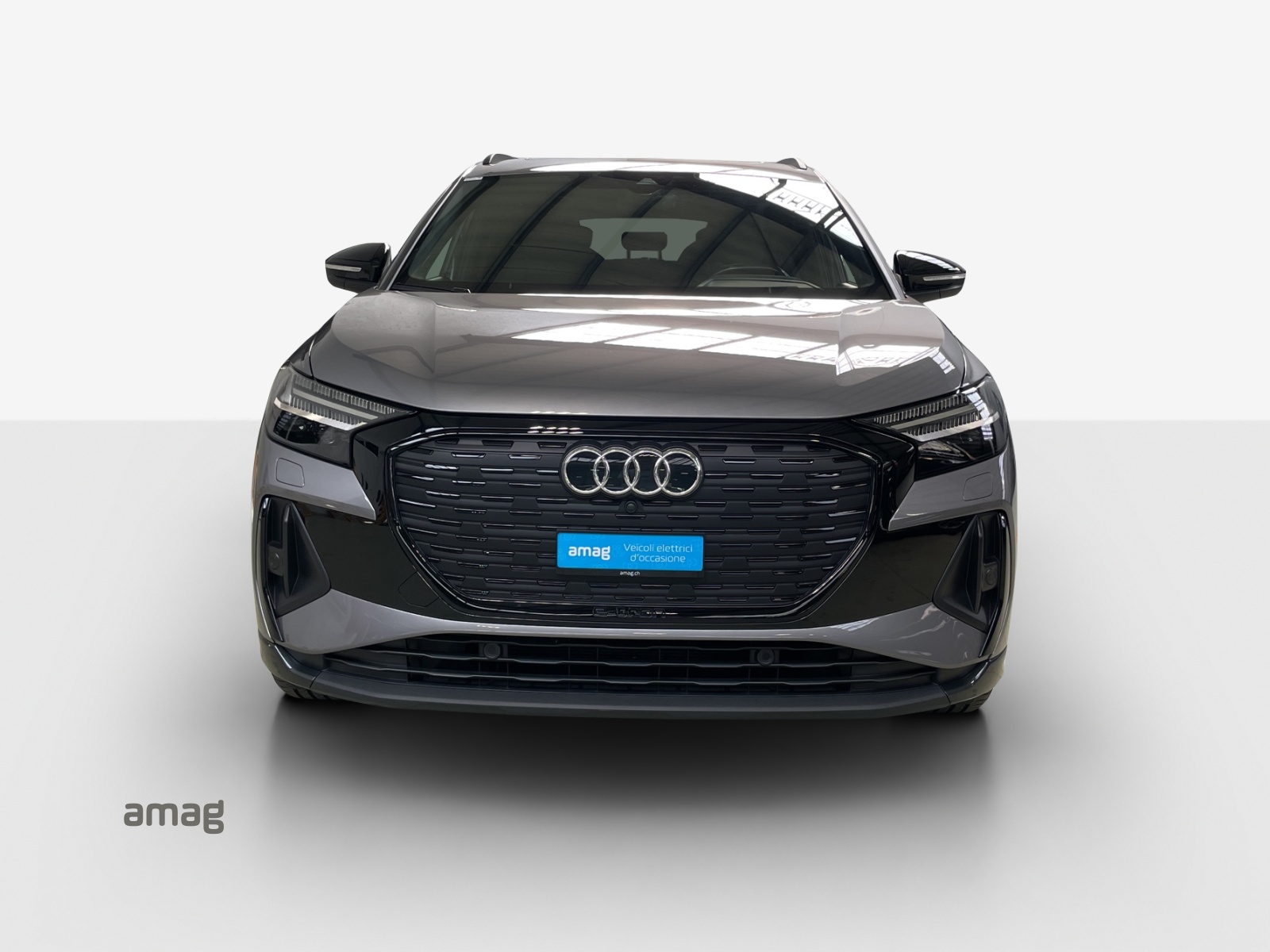 AUDI Q4 e-tron 45 quattro-image-6
