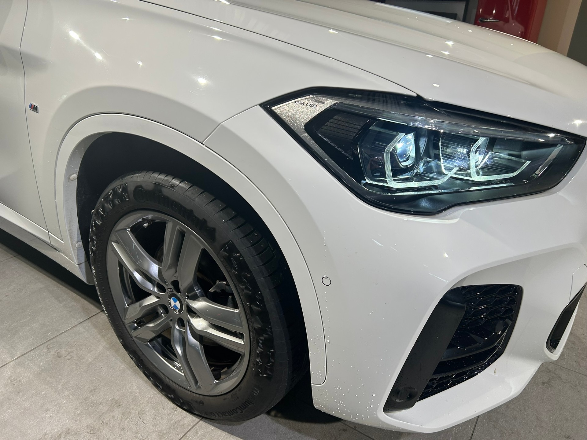 BMW X1 sDrive 18i Steptronic M Sport DSK-image-19